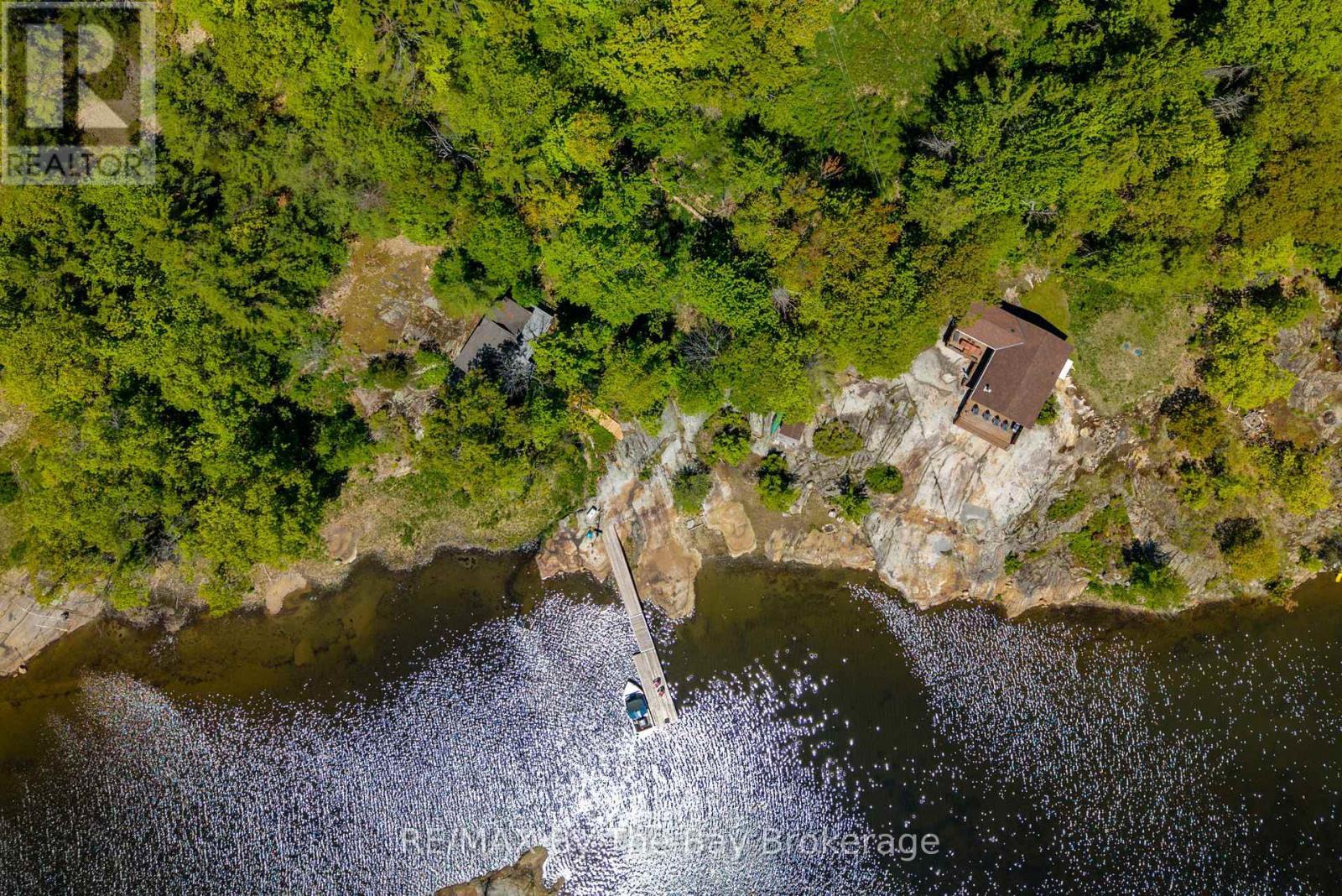 6980 Island 1810/Bone Island, Georgian Bay (Gibson), ON