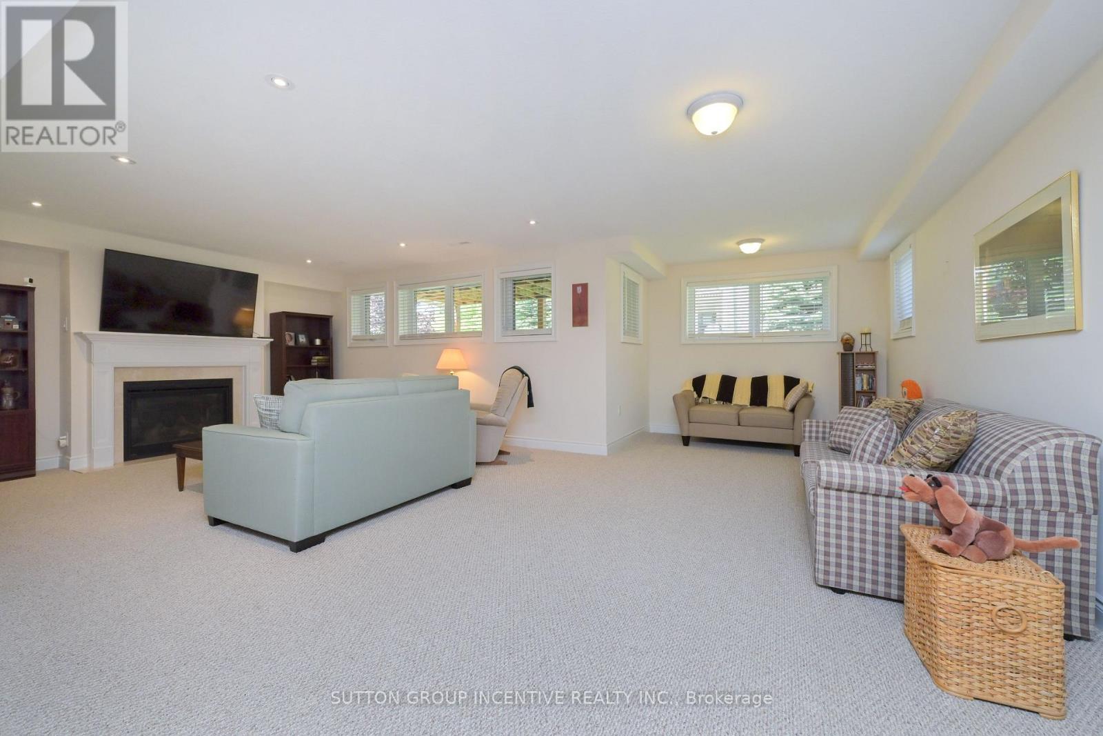110 Ridge Way, New Tecumseth, ON