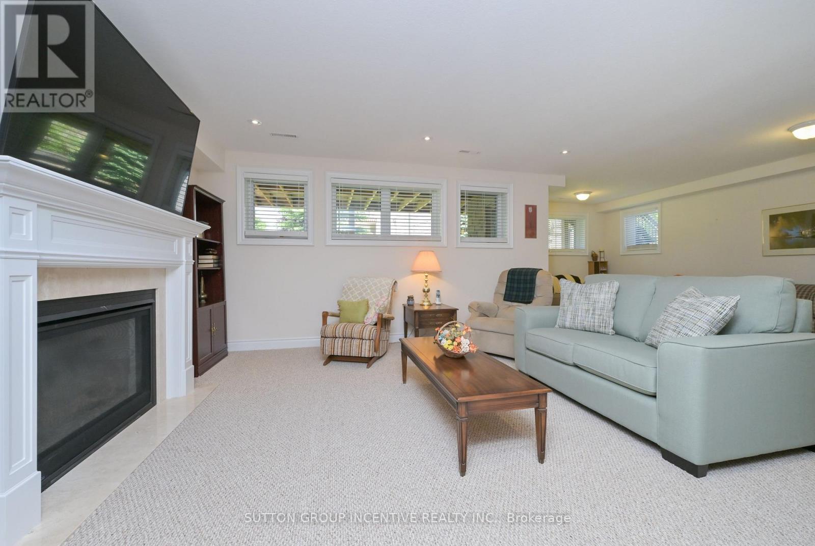 110 Ridge Way, New Tecumseth, ON