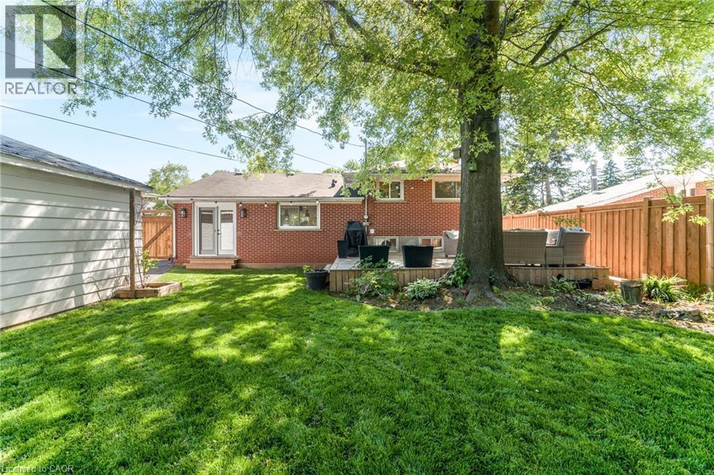 377 Duncombe Drive, Burlington, ON