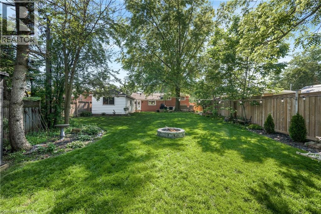 377 Duncombe Drive, Burlington, ON
