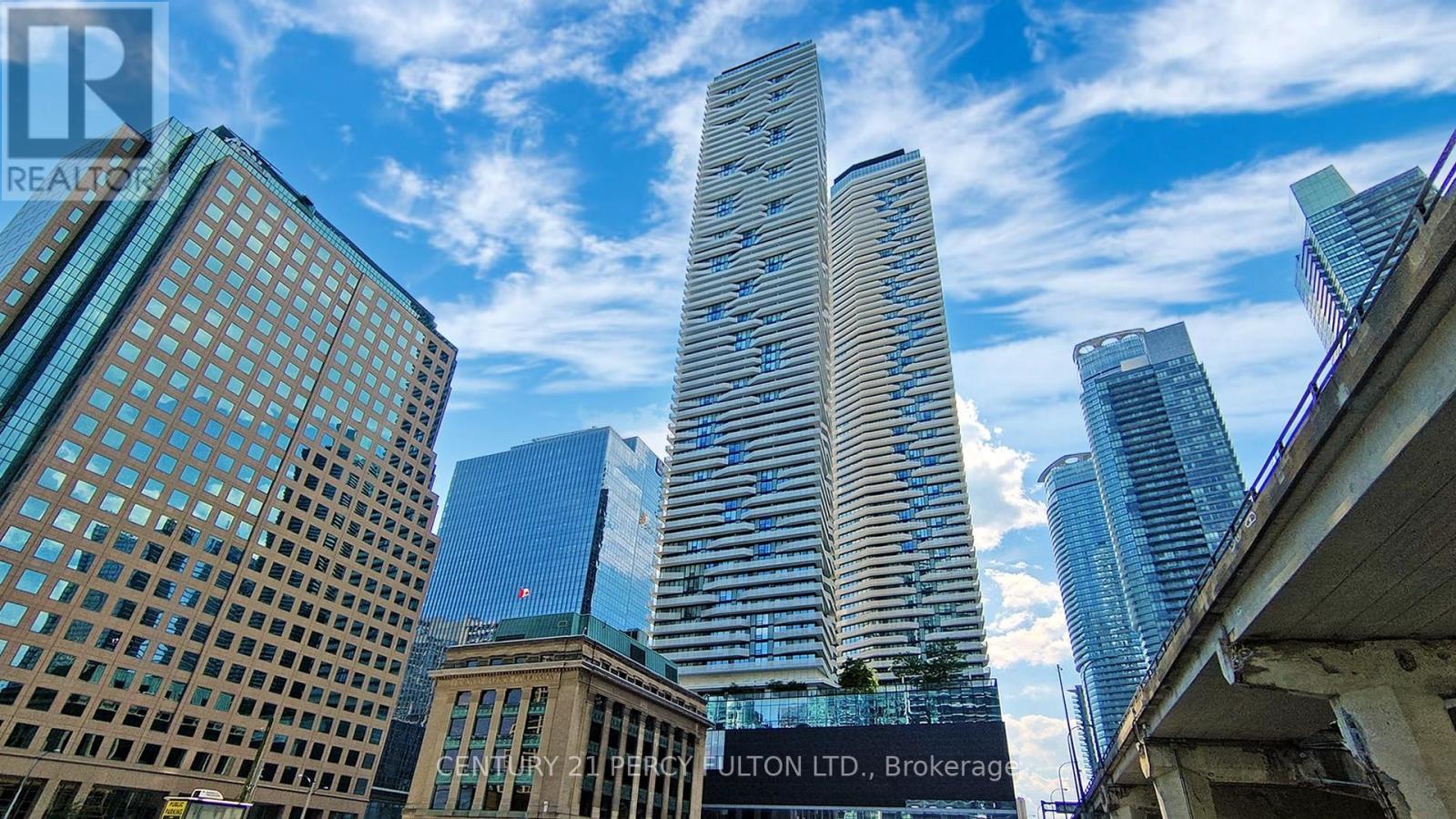 6901 - 100 Harbour Street, Toronto, ON