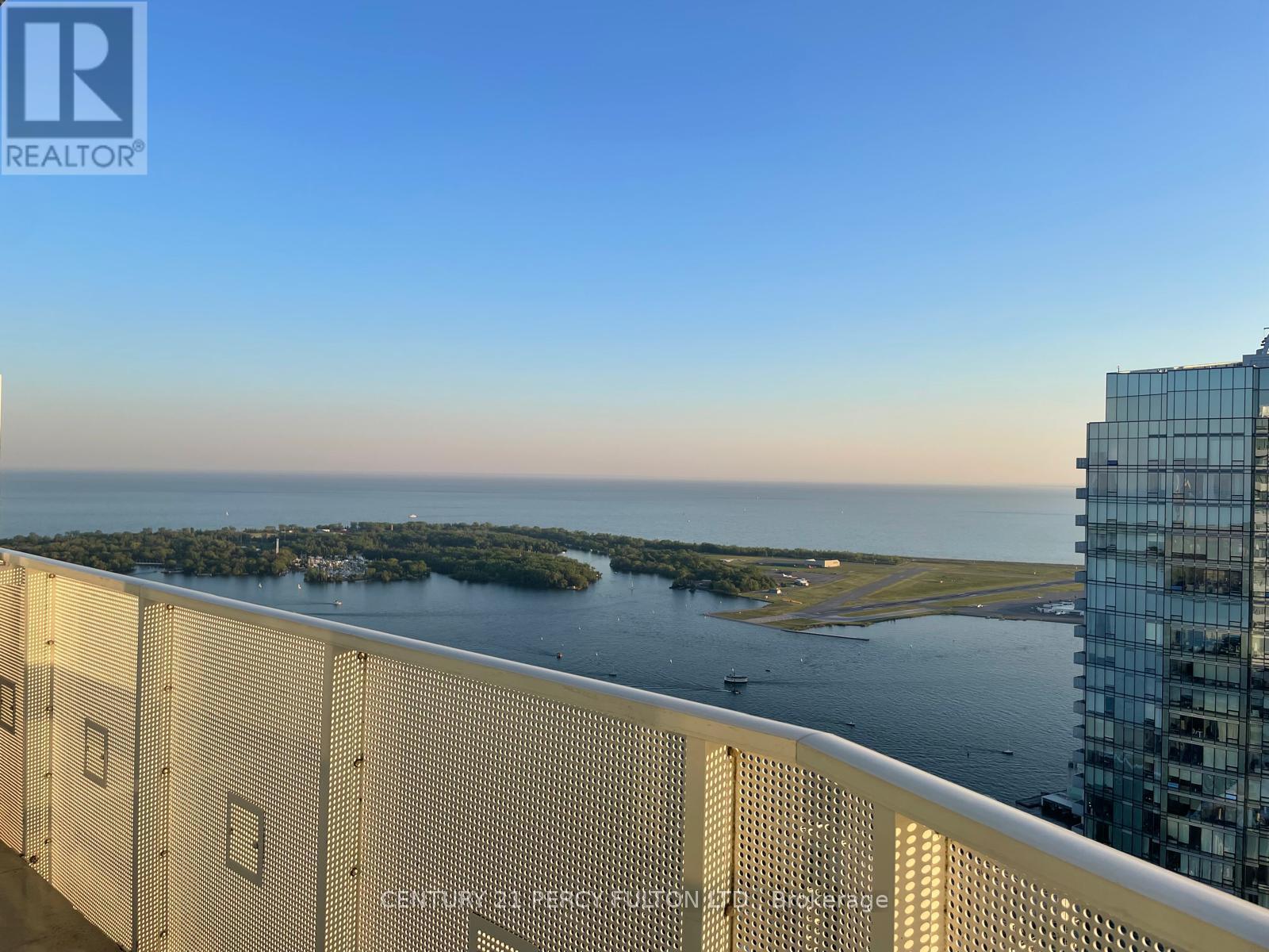 6901 - 100 Harbour Street, Toronto, ON