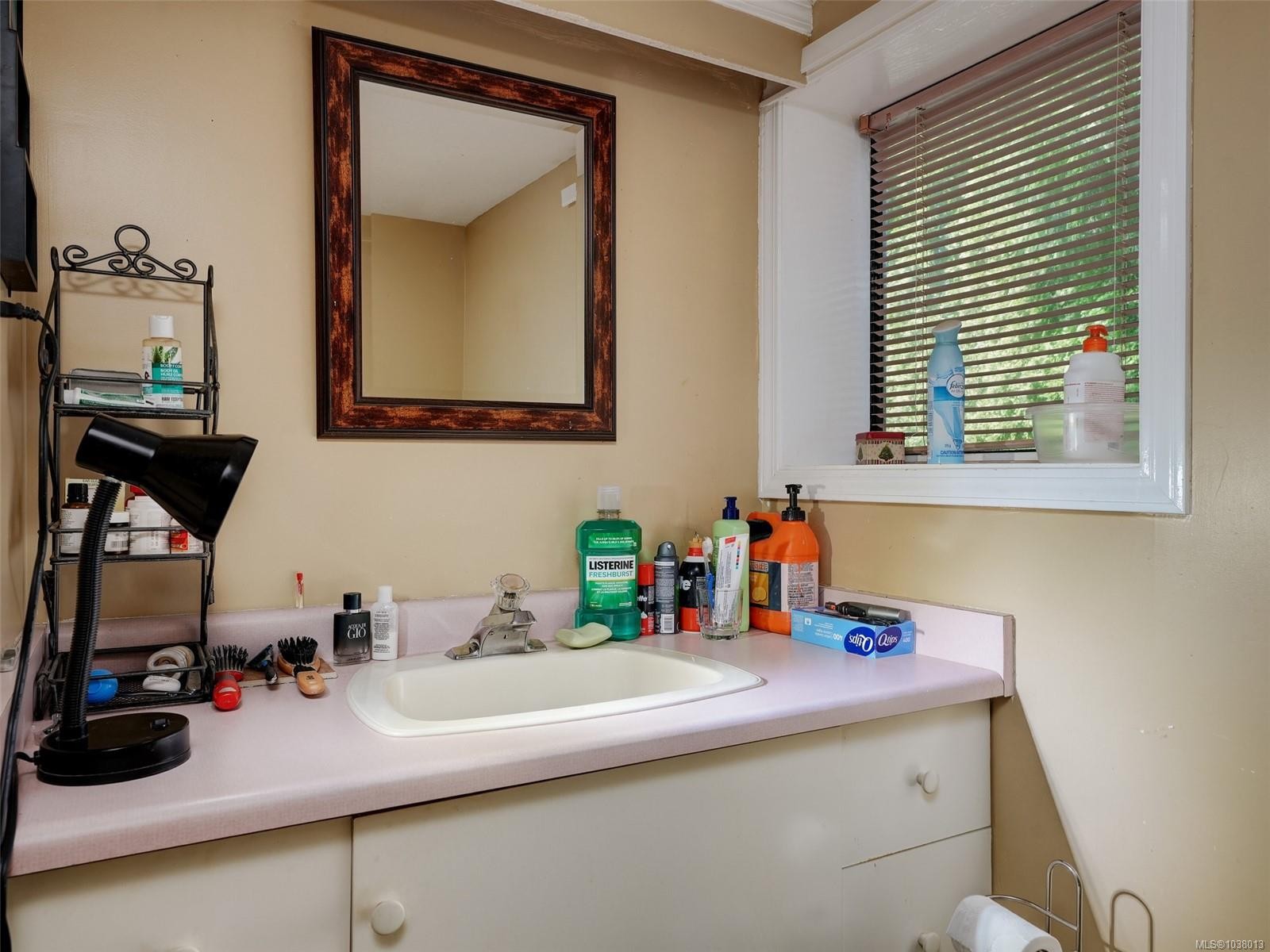 1167 Goldstream Ave, Langford, BC