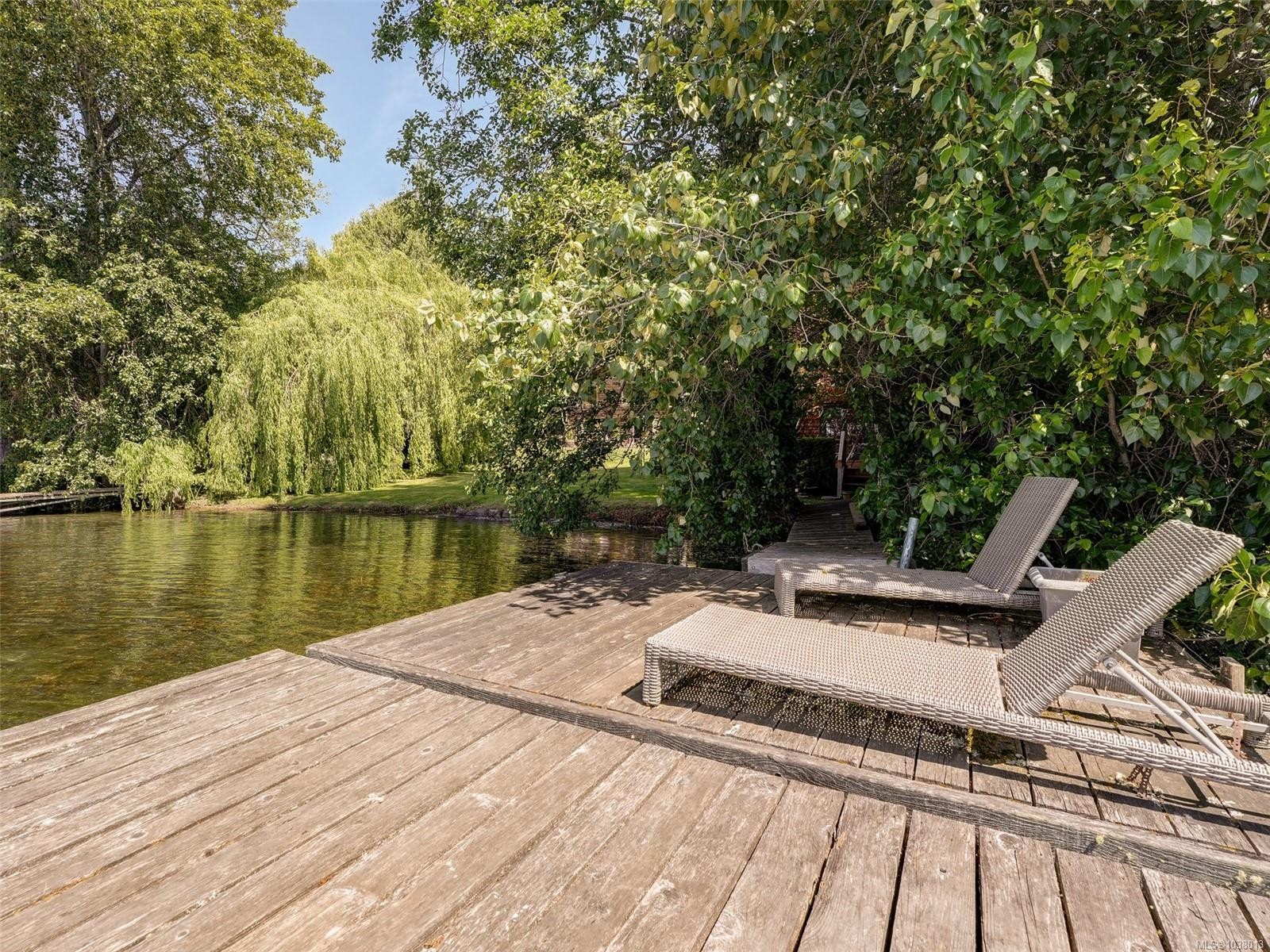 1167 Goldstream Ave, Langford, BC