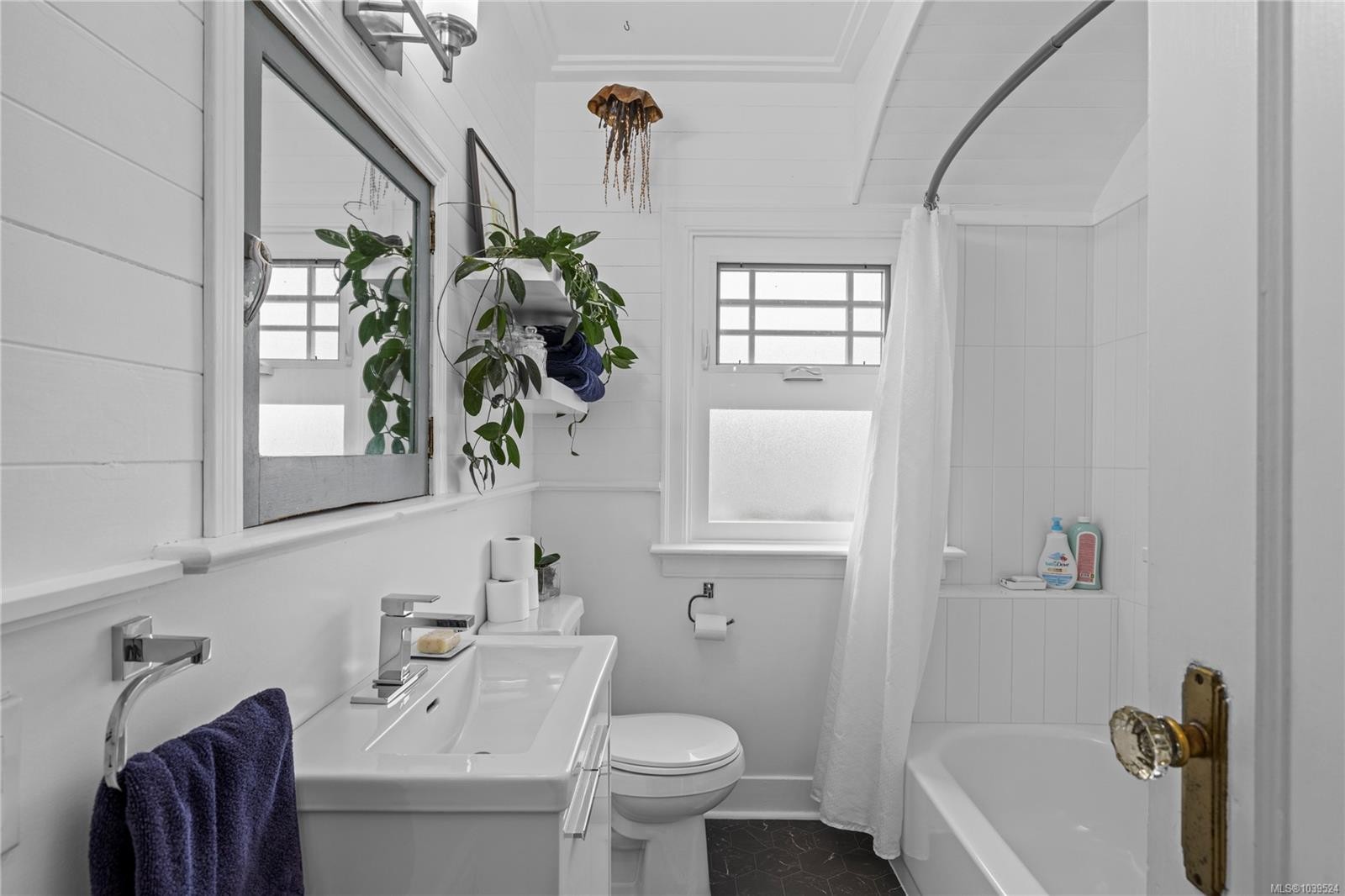 4621 Strathern St, Port Alberni, BC