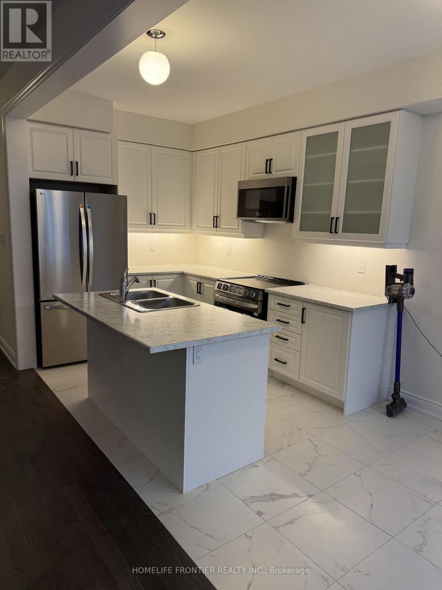 10 Durham Avenue, Barrie, ON