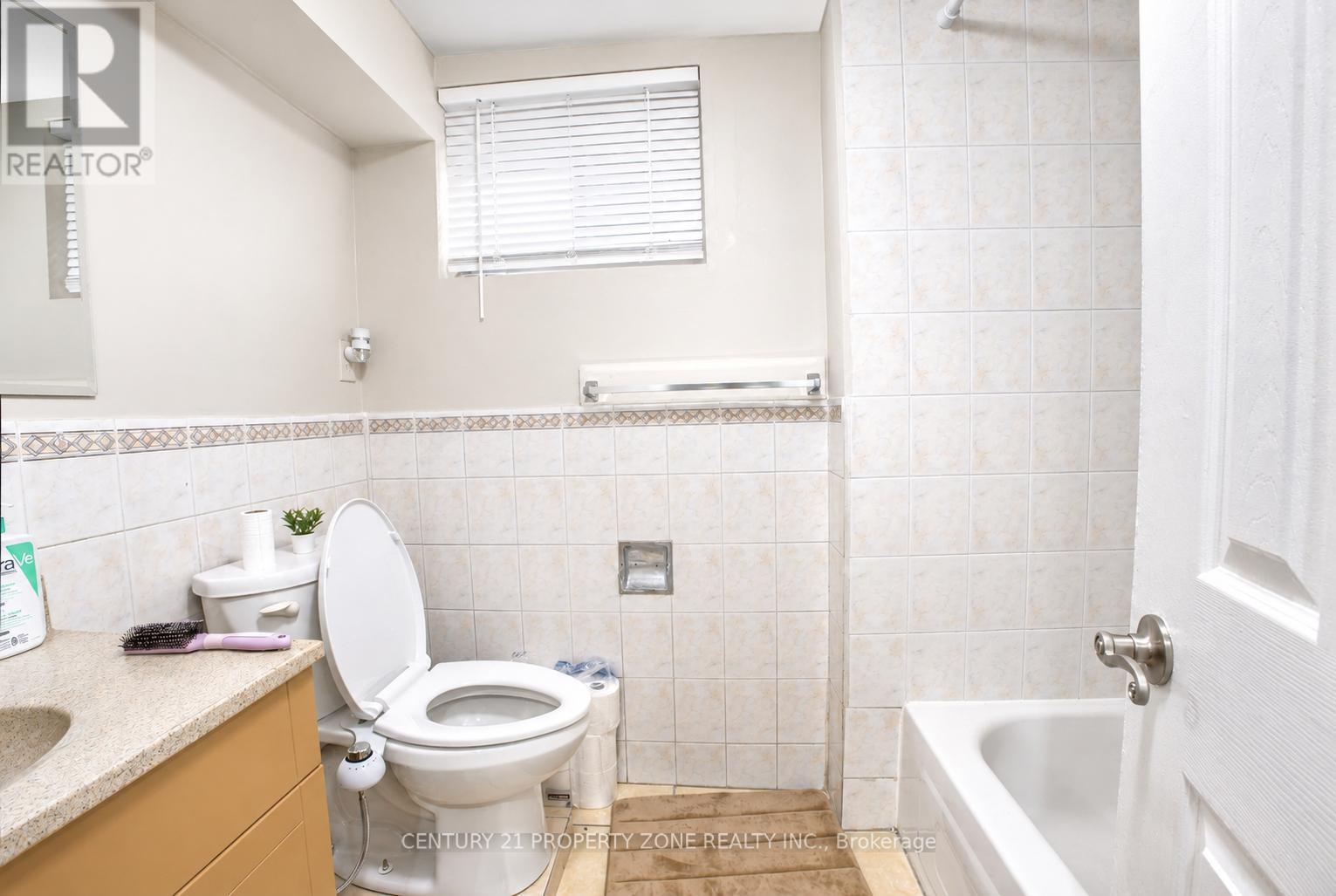 7652 Roselle Crescent, Mississauga, ON