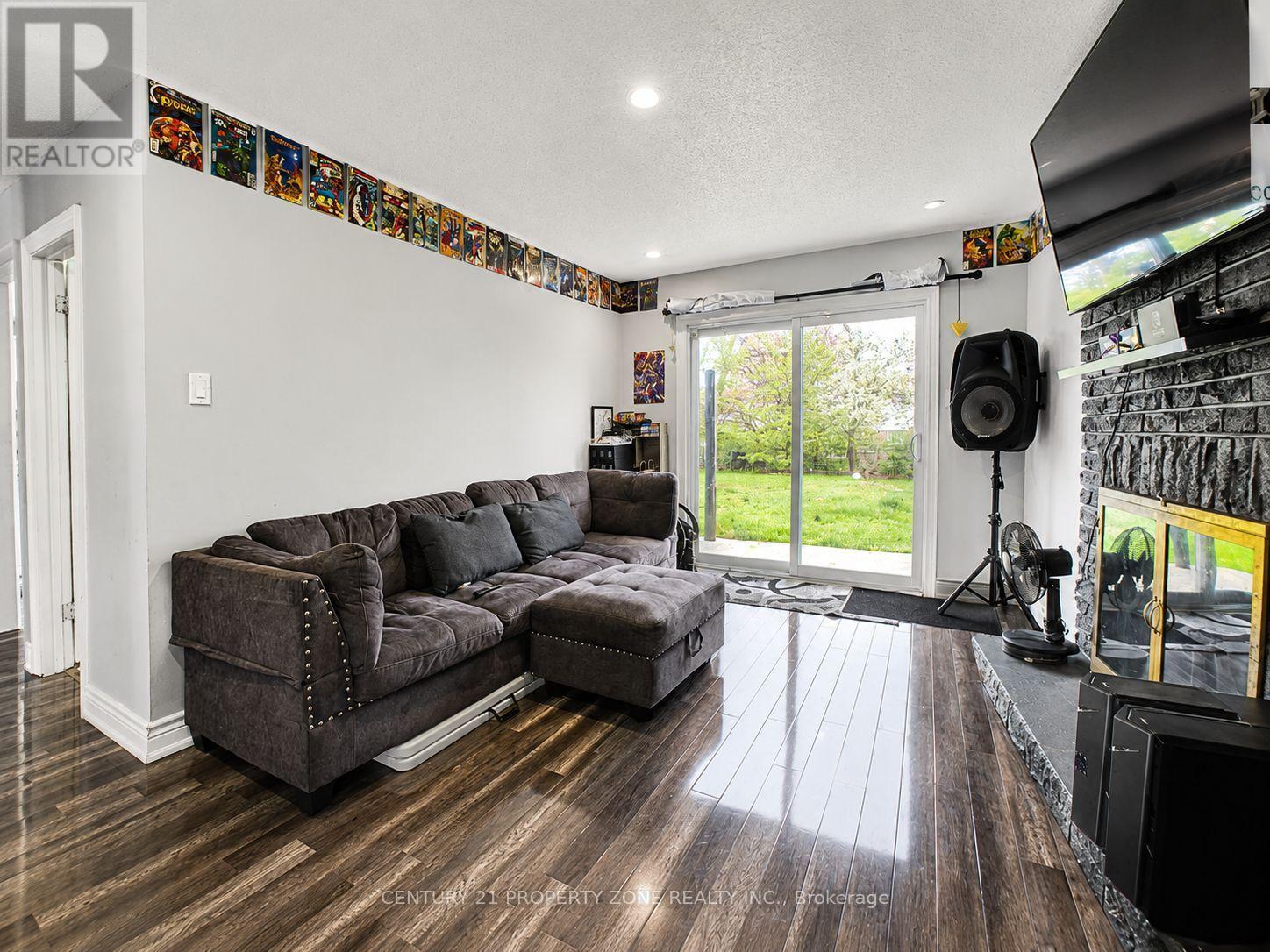 7652 Roselle Crescent, Mississauga, ON
