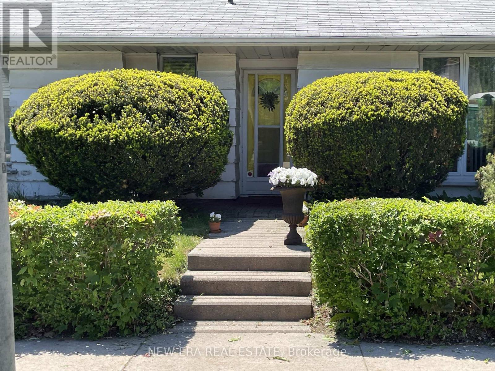 45 Mattice Avenue, Toronto, ON