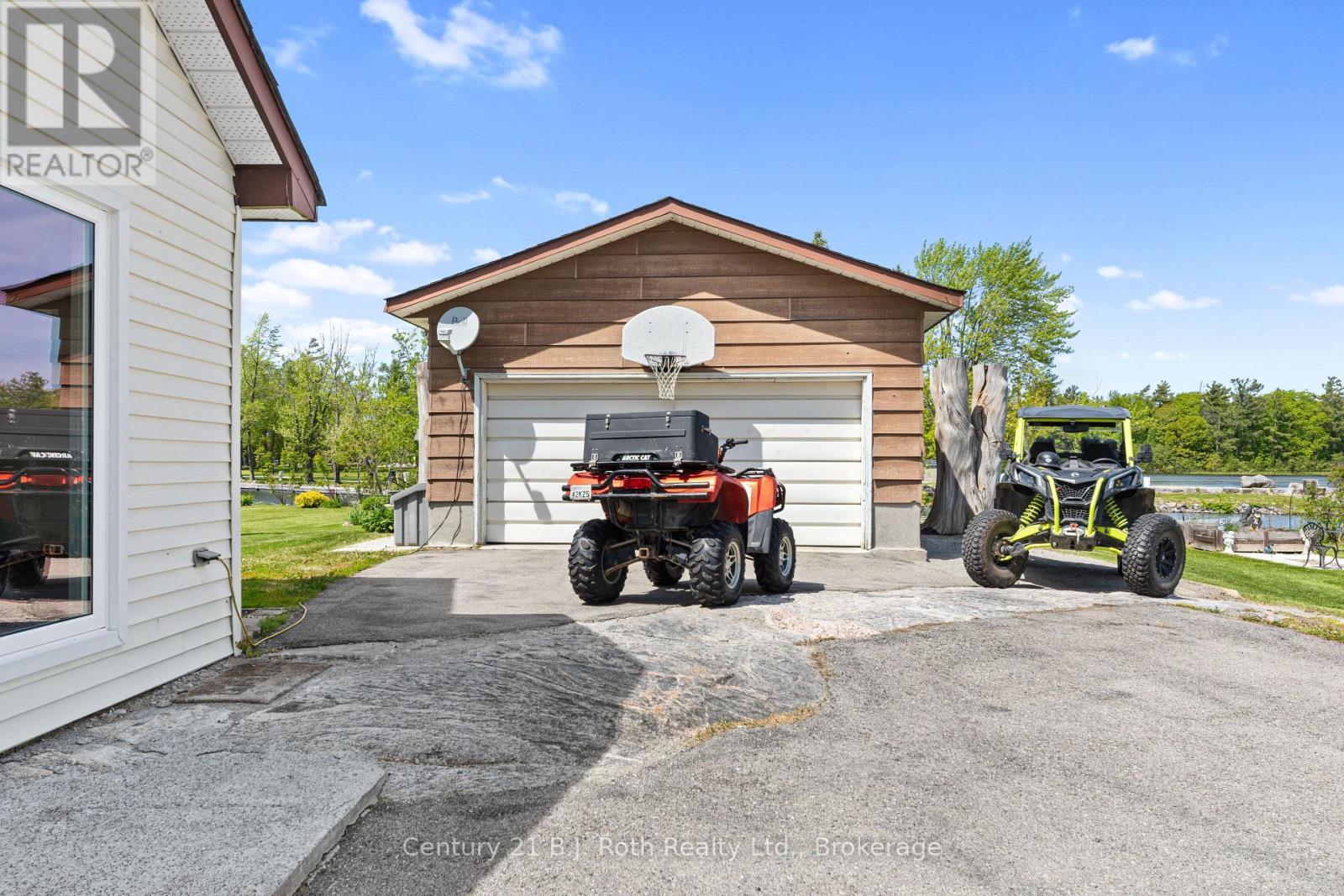 Detached Garage - 57 Port Severn Road N, Georgian Bay (Baxter), ON
