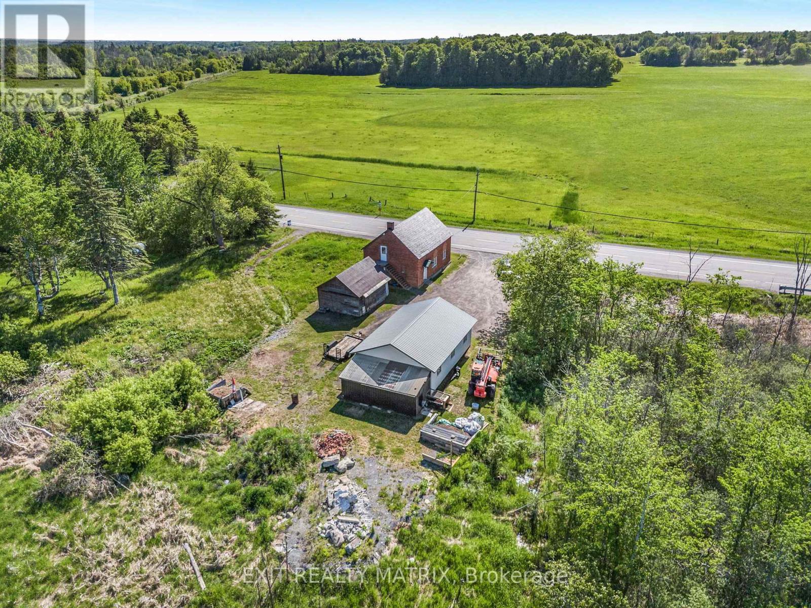 5200 Highway 34 Highway, Champlain, ON