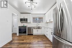 Eat in Kitchen -