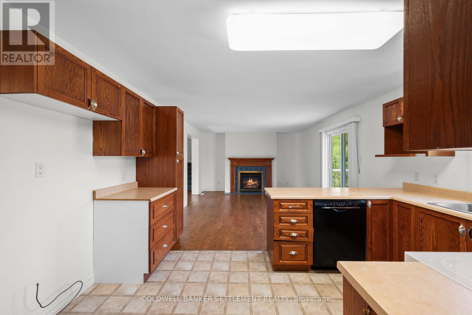 42 Berry Park Lane, Rideau Lakes, ON