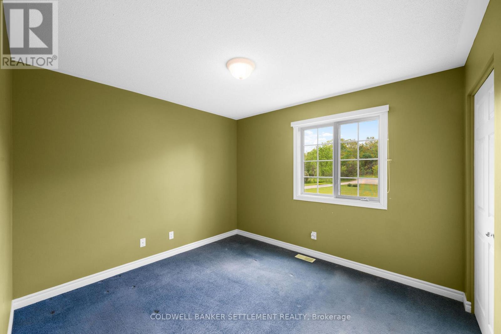 42 Berry Park Lane, Rideau Lakes, ON