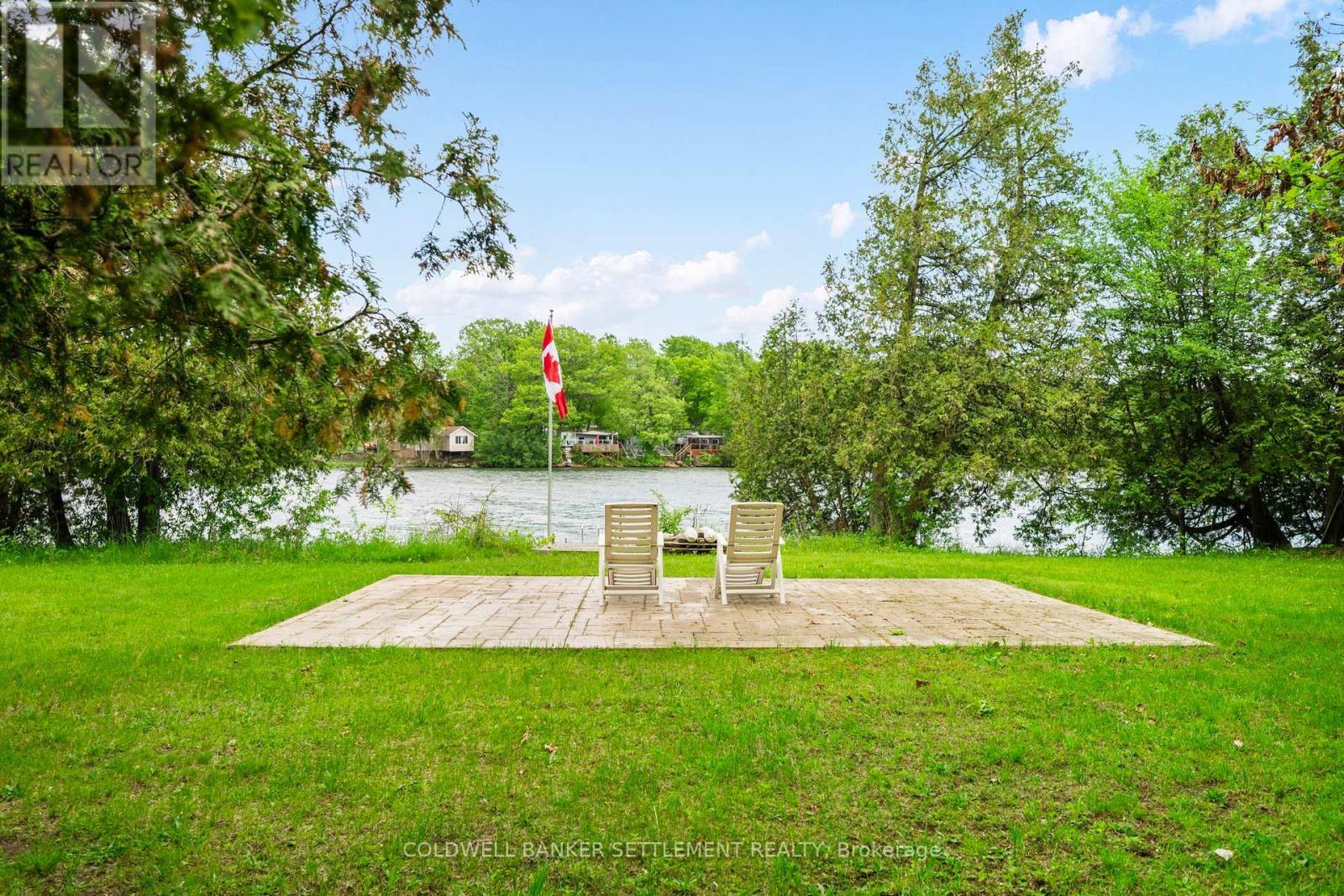 Stamp stone patio - 42 Berry Park Lane, Rideau Lakes, ON