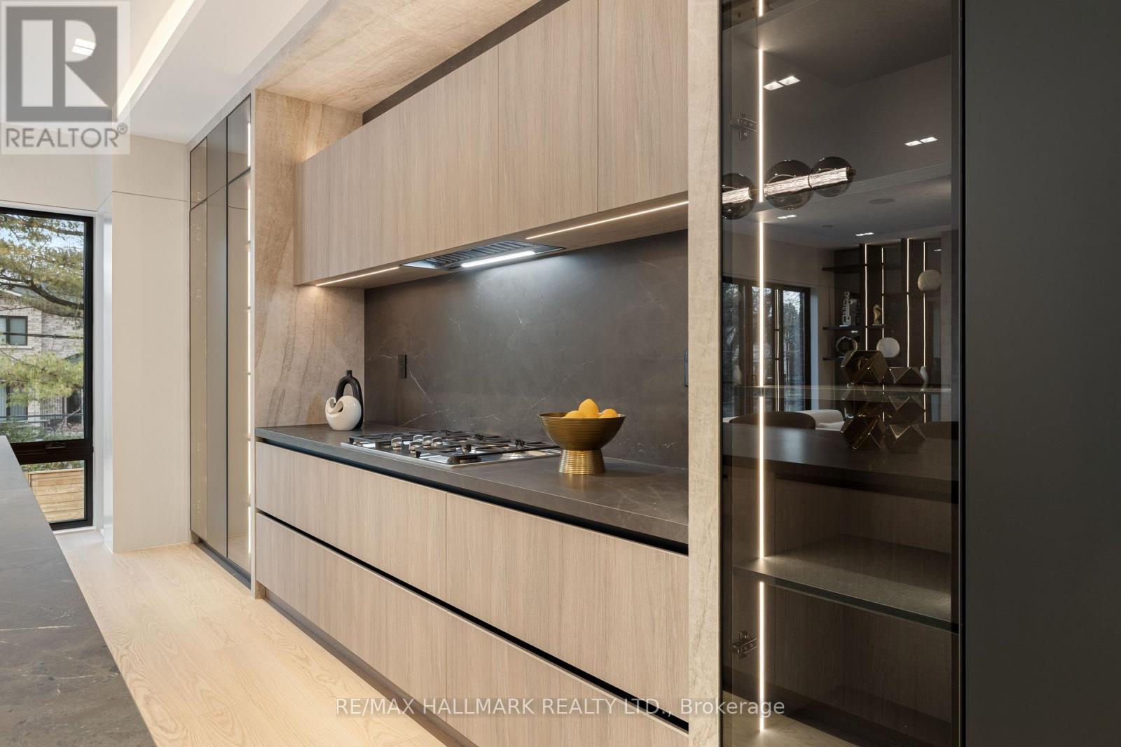 652 Bedford Park Avenue, Toronto, ON