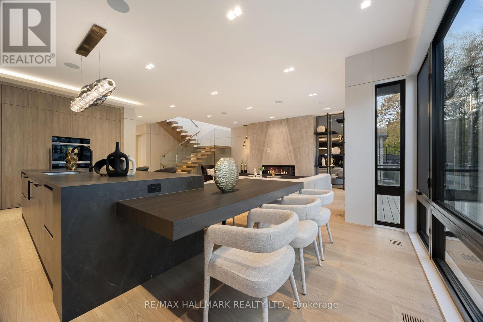 652 Bedford Park Avenue, Toronto, ON
