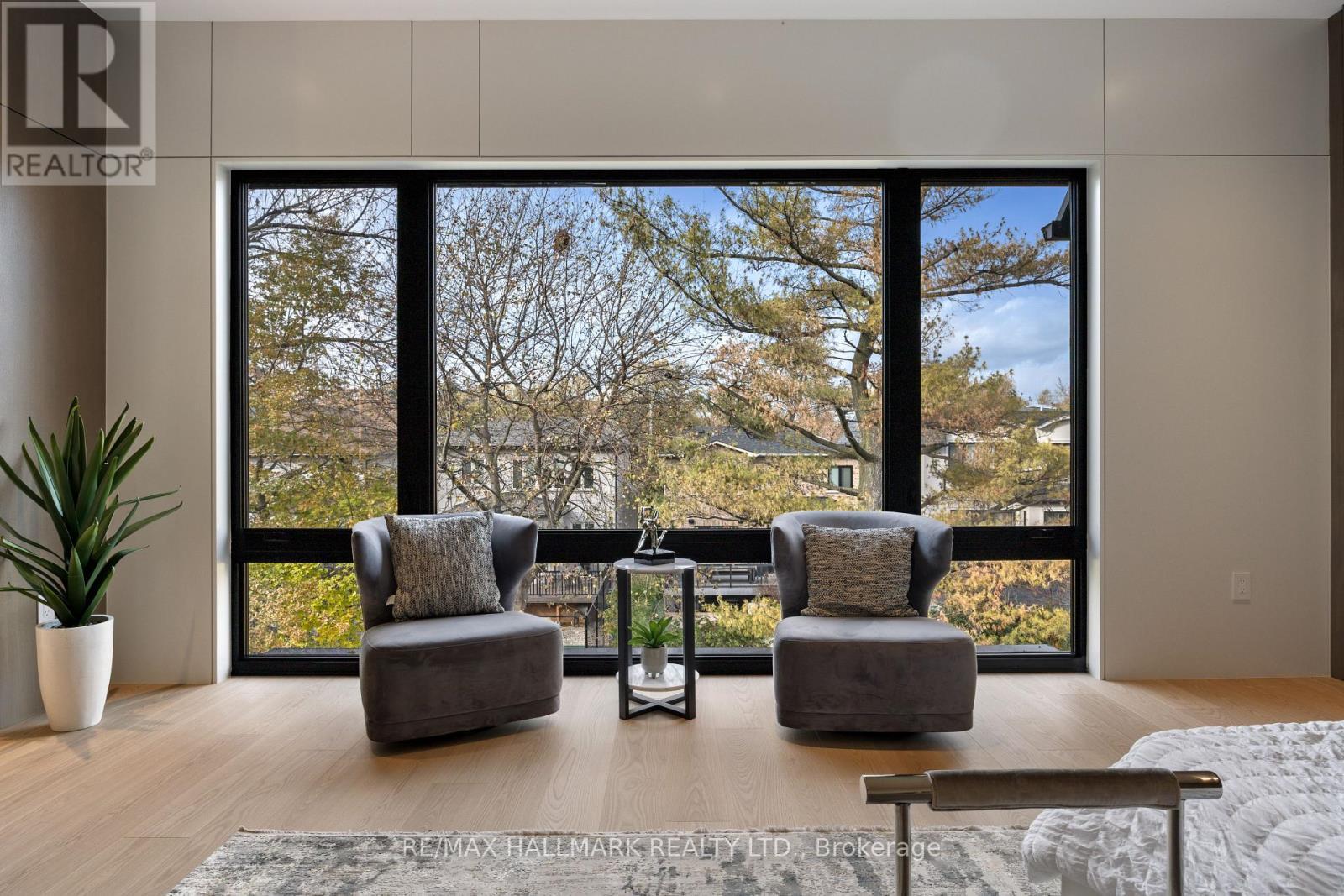 652 Bedford Park Avenue, Toronto, ON