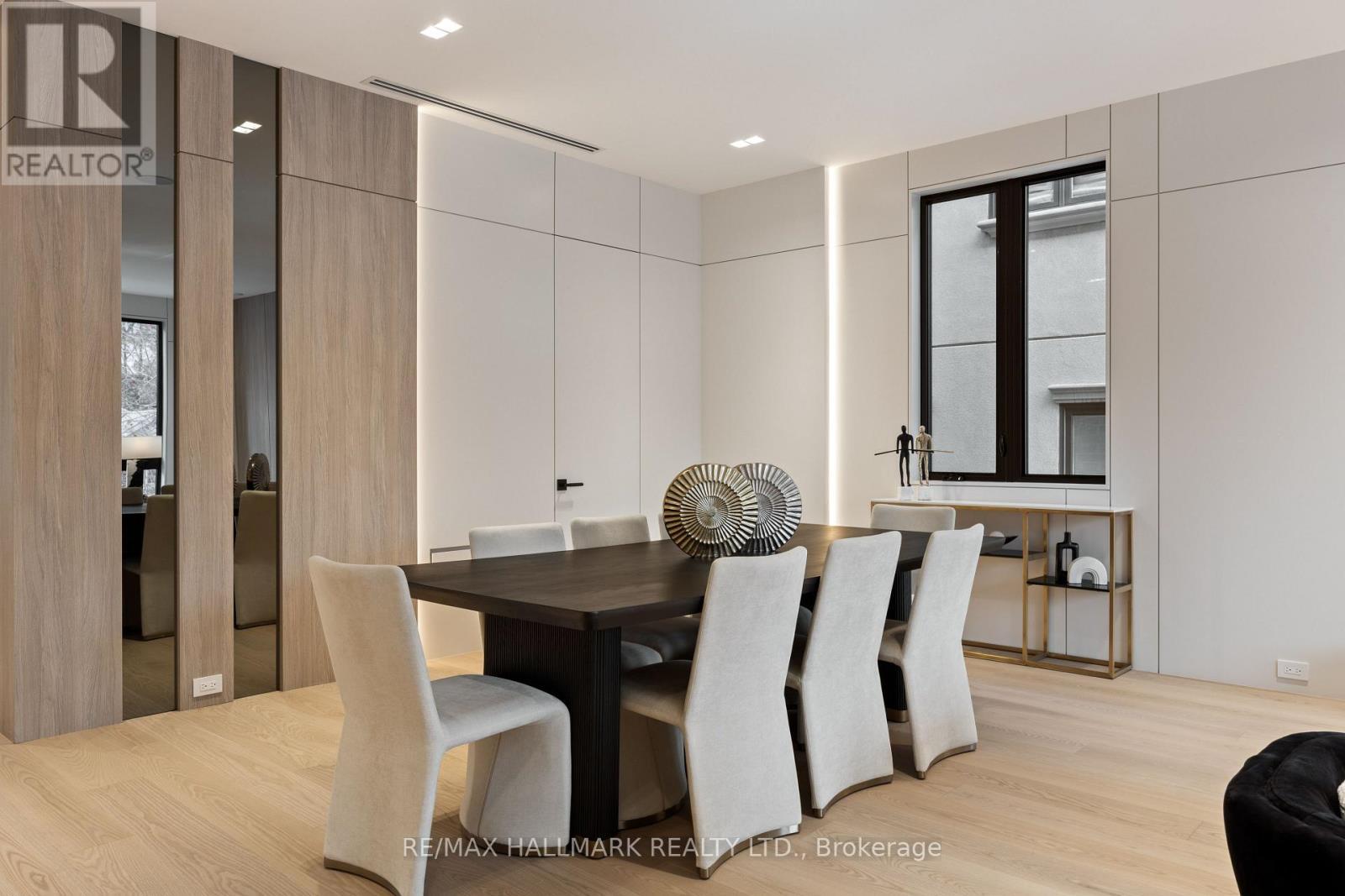 652 Bedford Park Avenue, Toronto, ON
