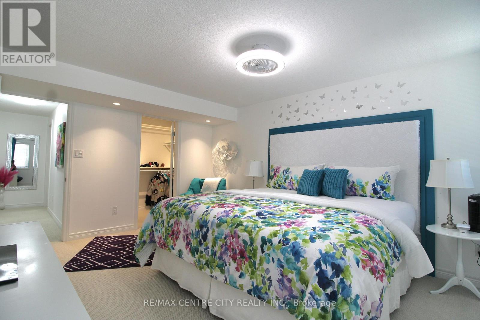 5 Cherry Blossom Lane, St. Thomas, ON