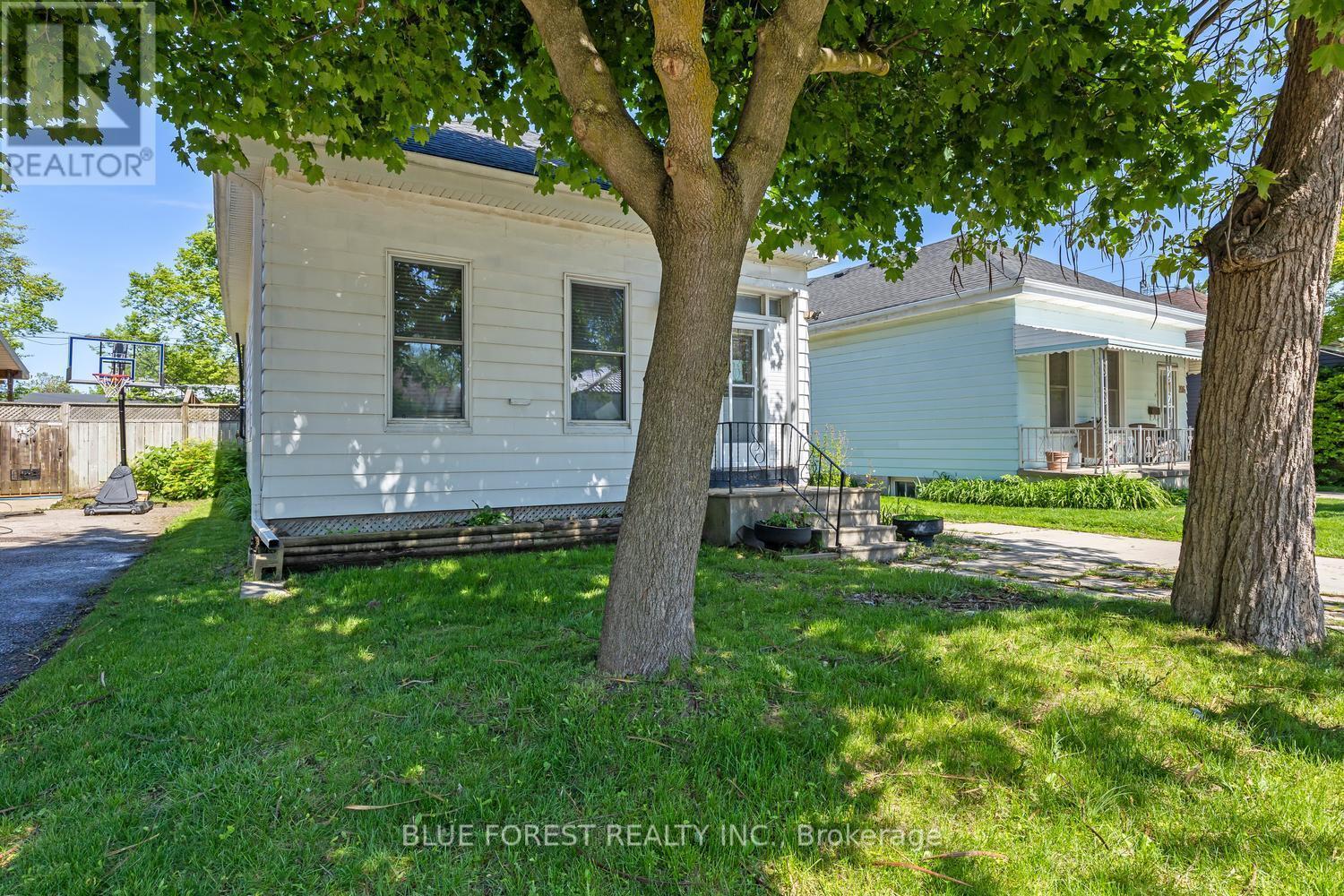 208 Maitland Street, London East (East K), ON - Outdoor