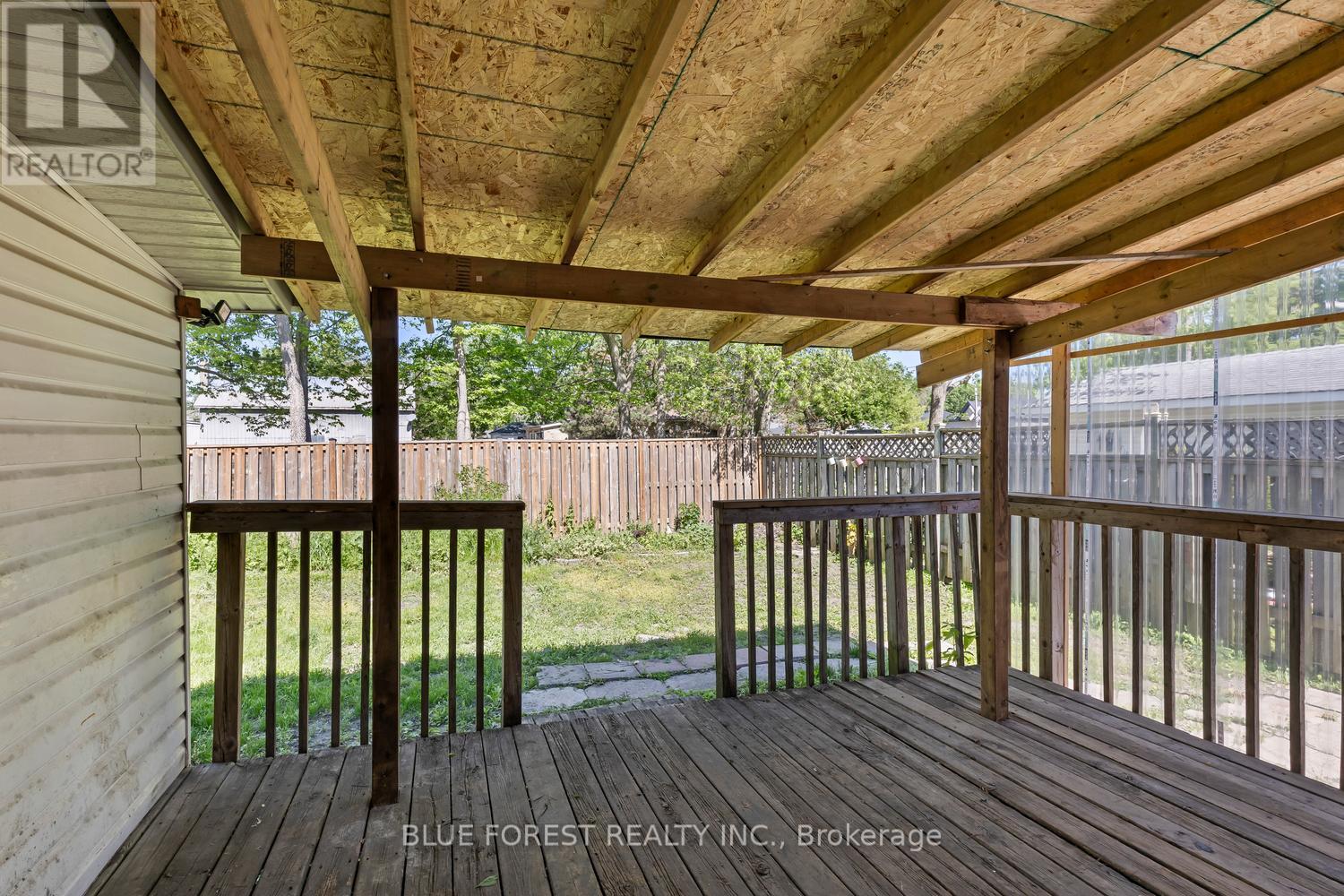 208 Maitland Street, London East (East K), ON - Outdoor With Deck Patio Veranda With Exterior