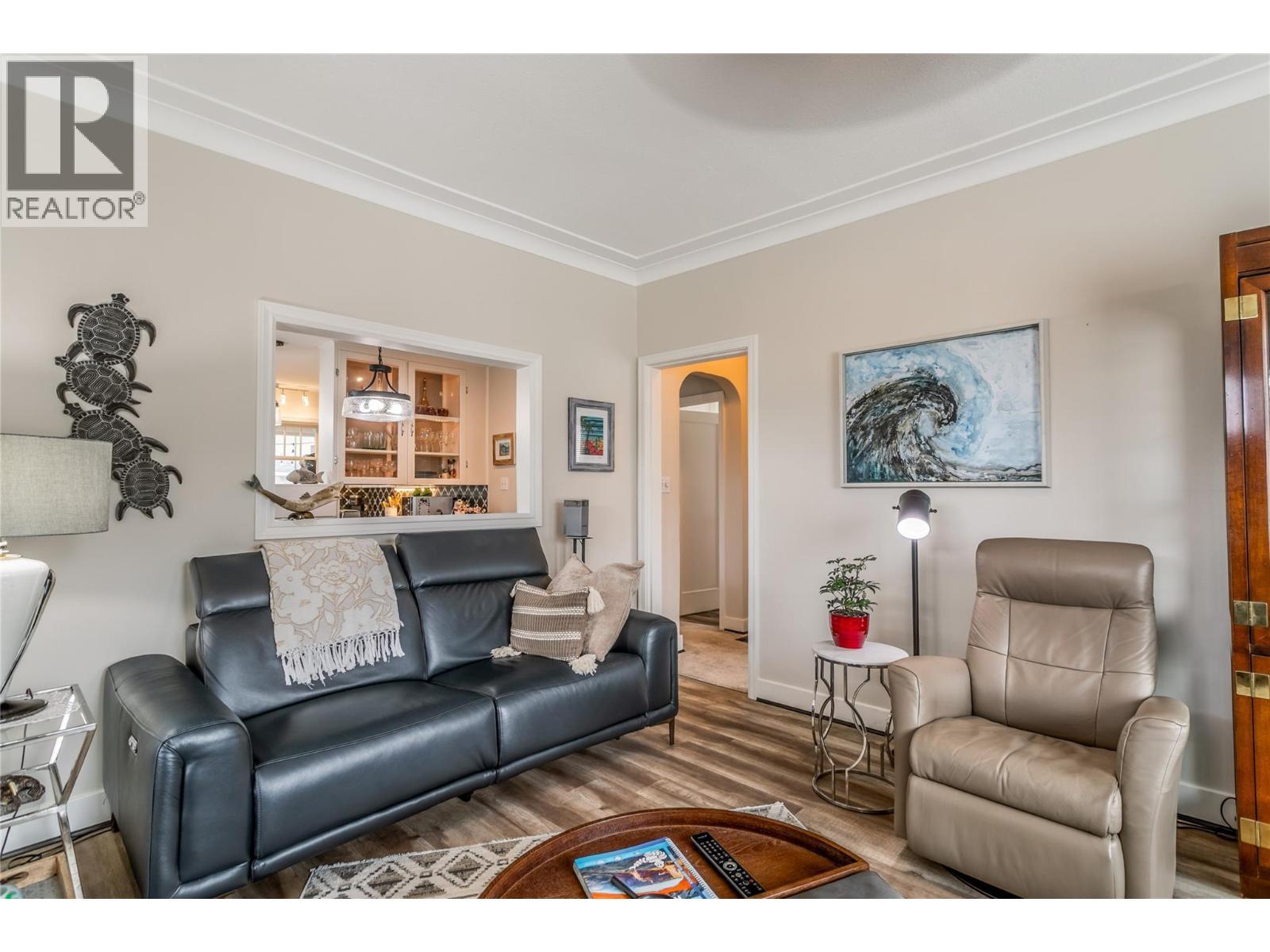 457 Patterson Avenue, Kelowna, BC