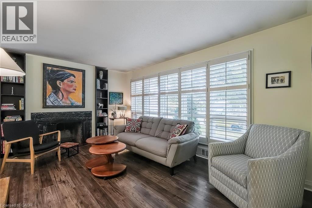 17 Orchard Crescent, Guelph, ON