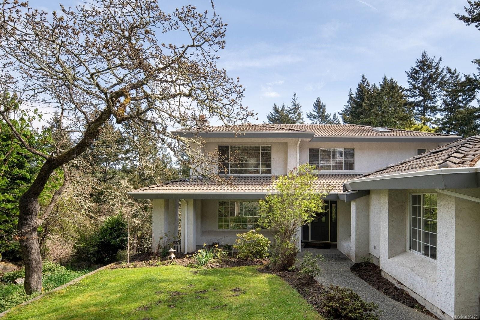 4617 Cliffwood Pl, Saanich, BC
