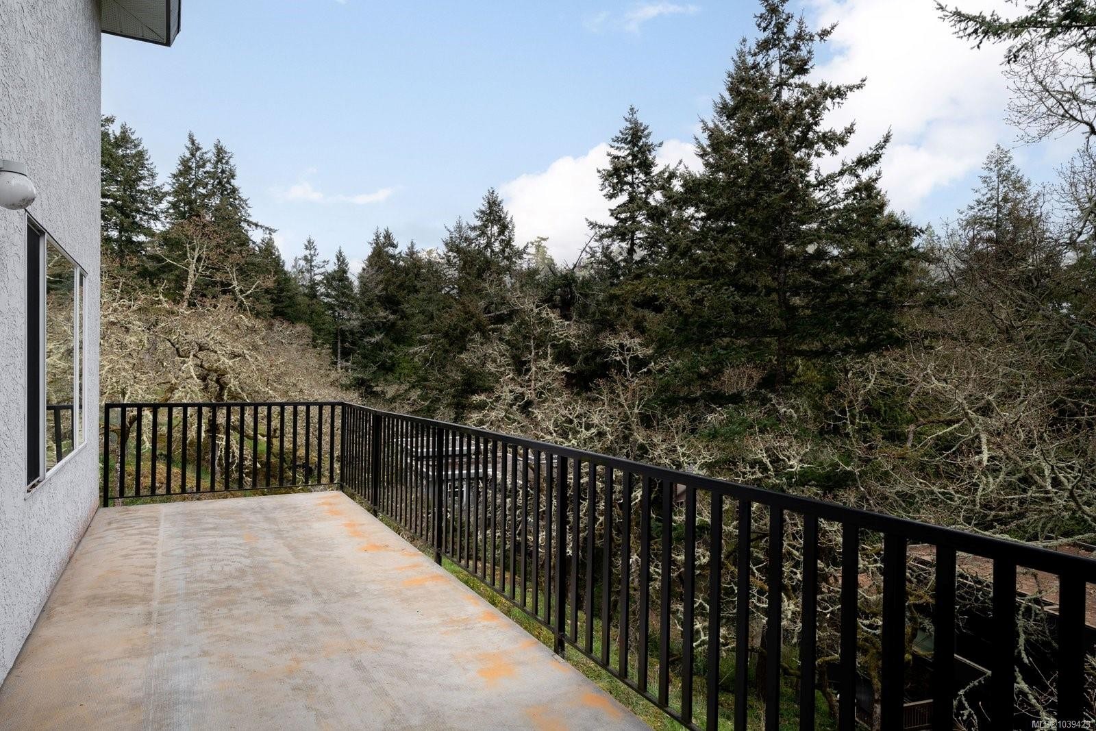 4617 Cliffwood Pl, Saanich, BC