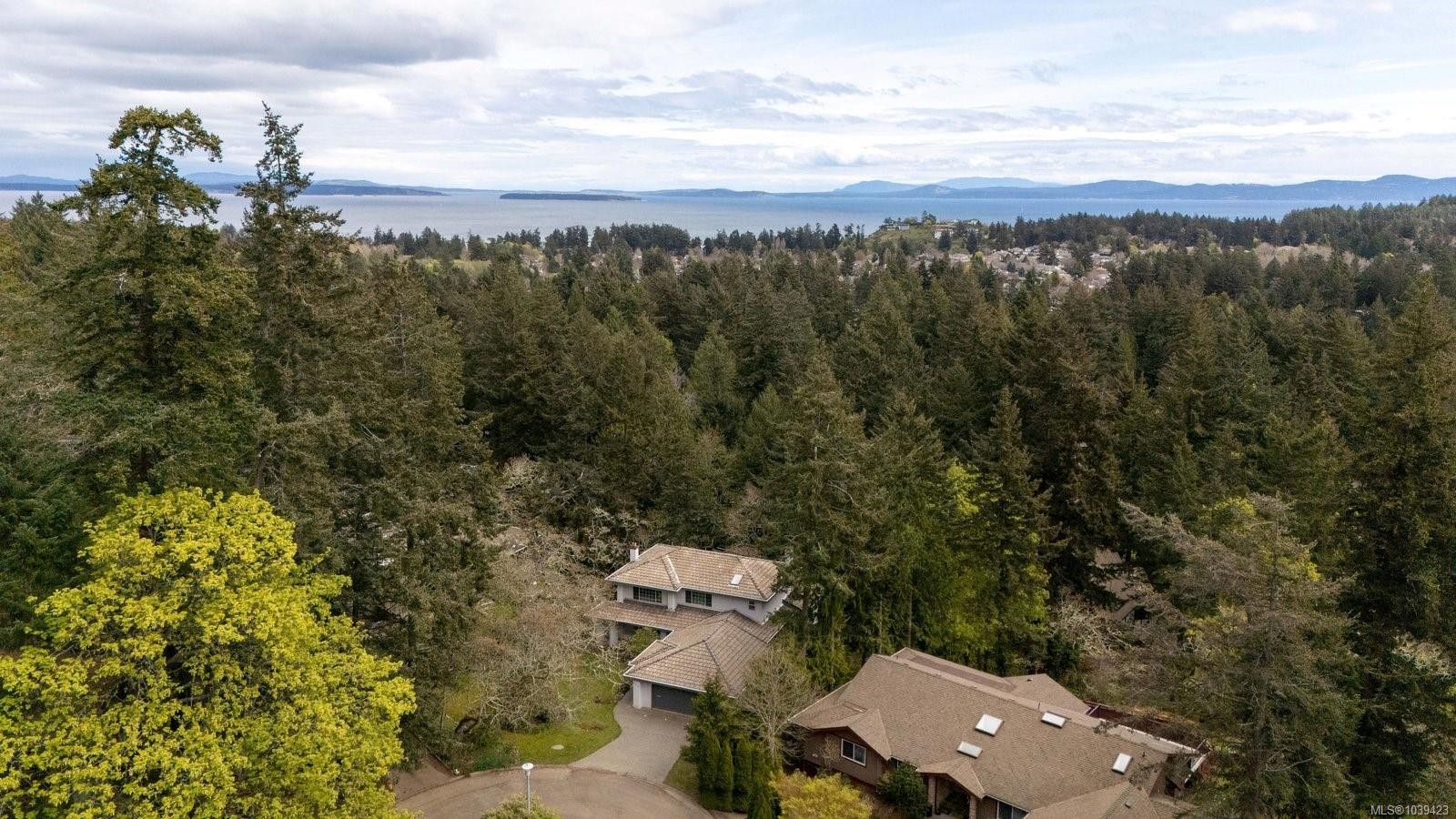 4617 Cliffwood Pl, Saanich, BC