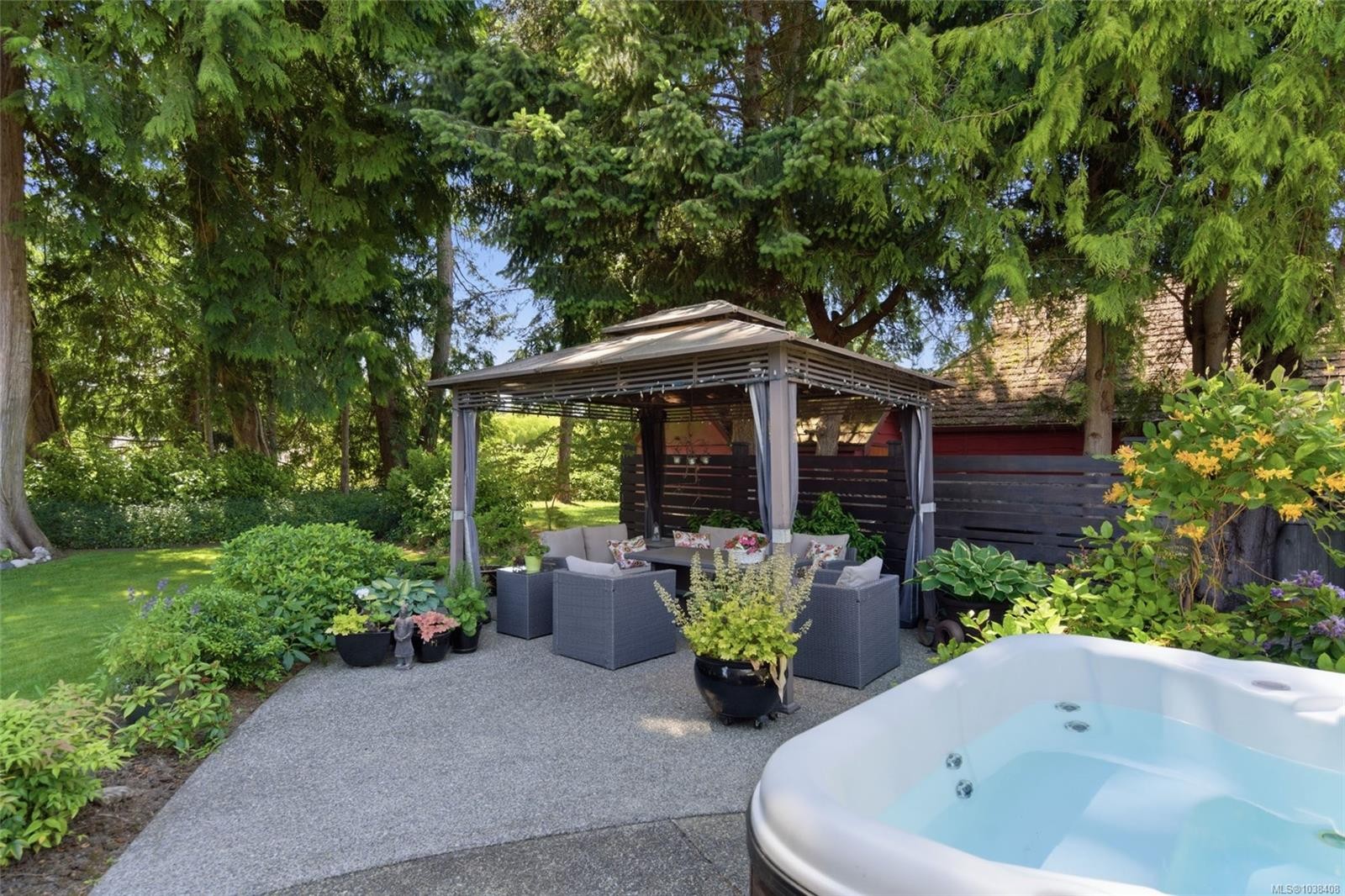 1000 Eaglecrest Dr, Qualicum Beach, BC