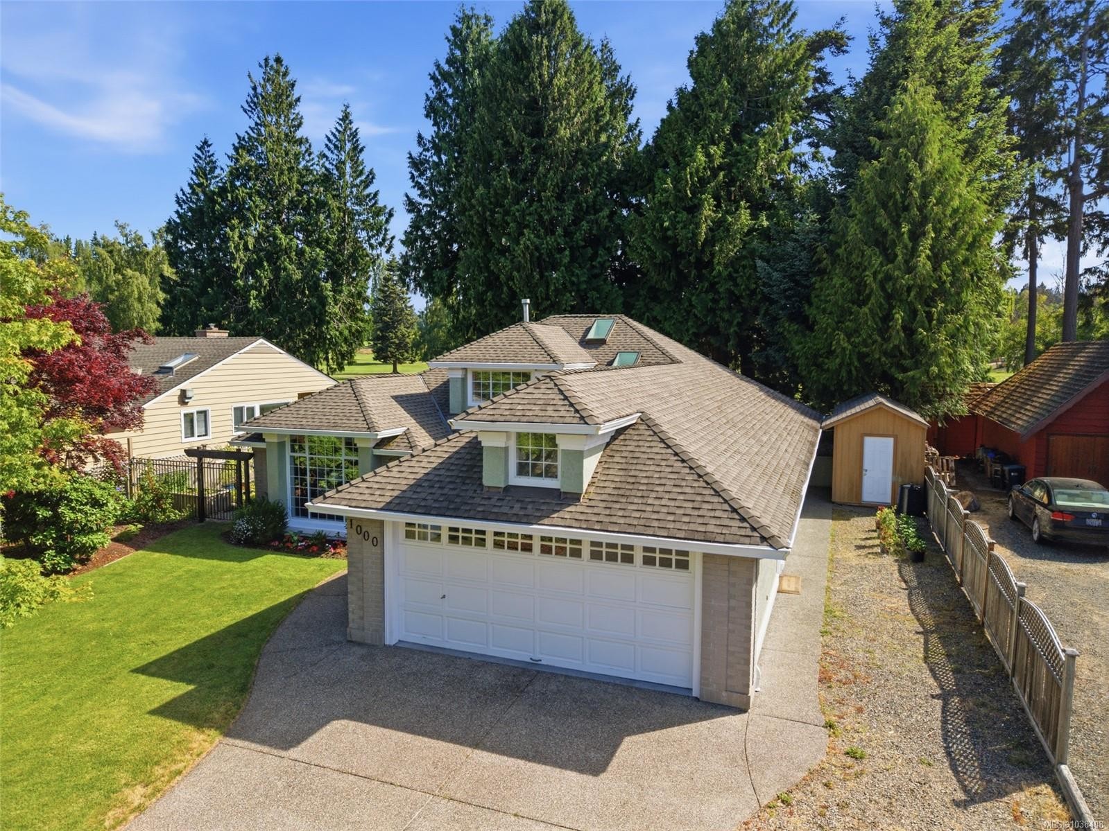 1000 Eaglecrest Dr, Qualicum Beach, BC