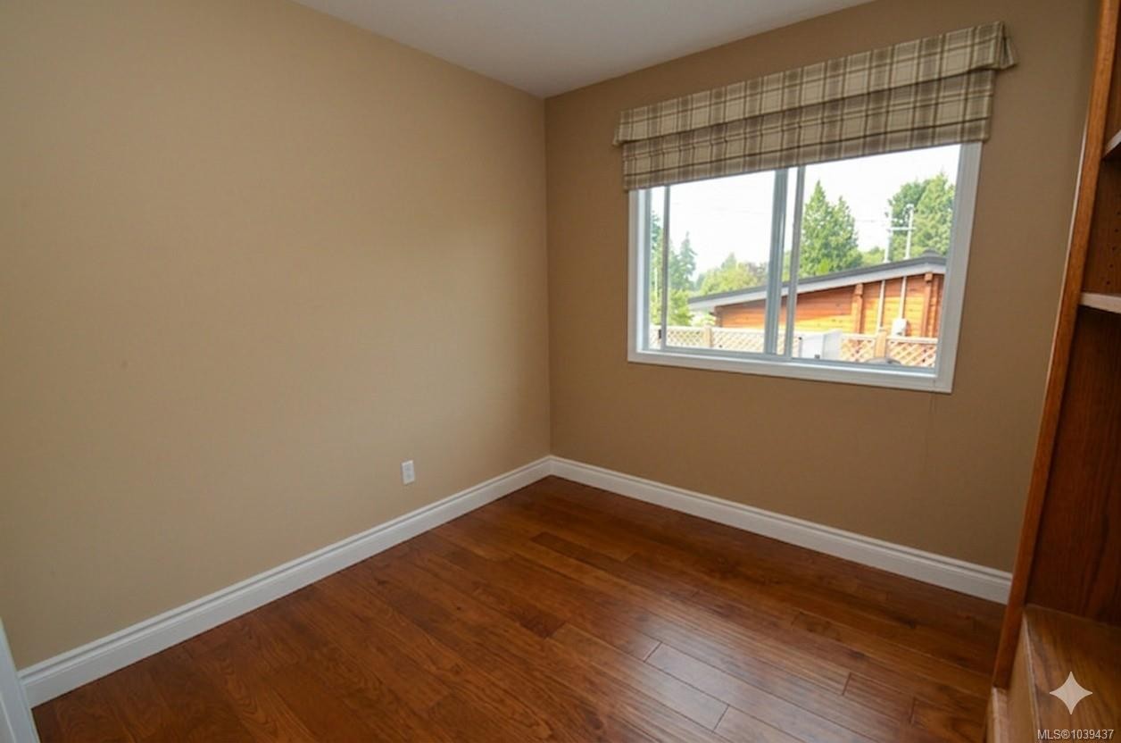766 Canyon Cres, Qualicum Beach, BC