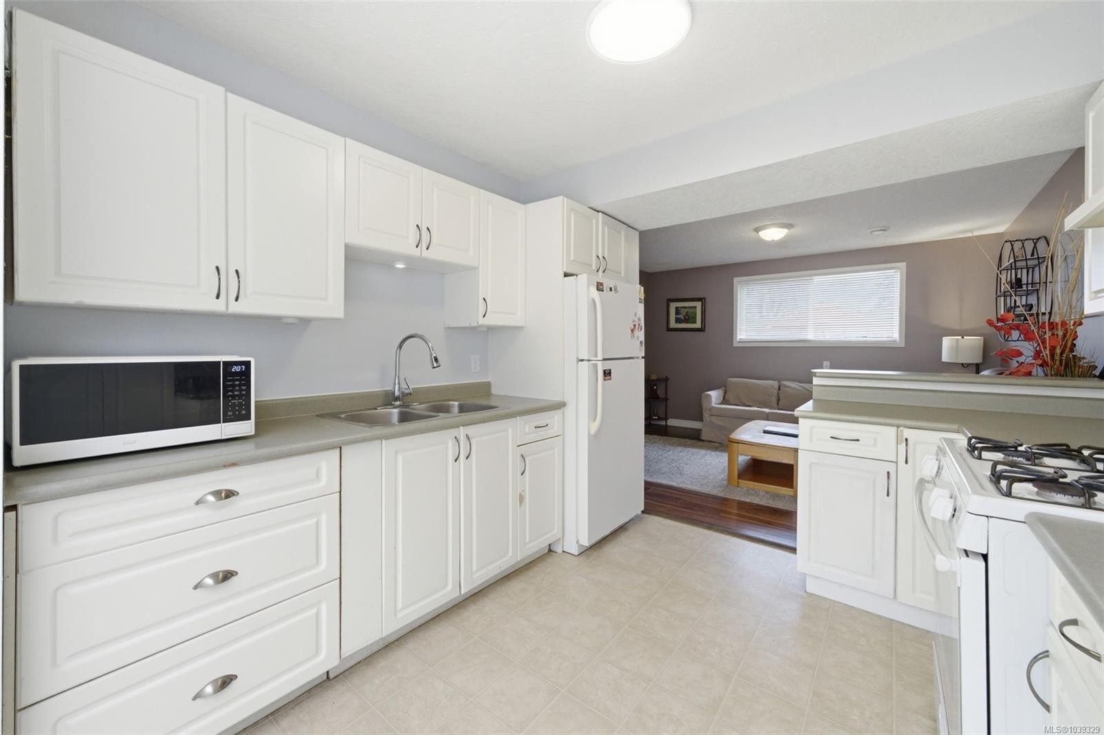 2844 Rita Rd, Langford, BC
