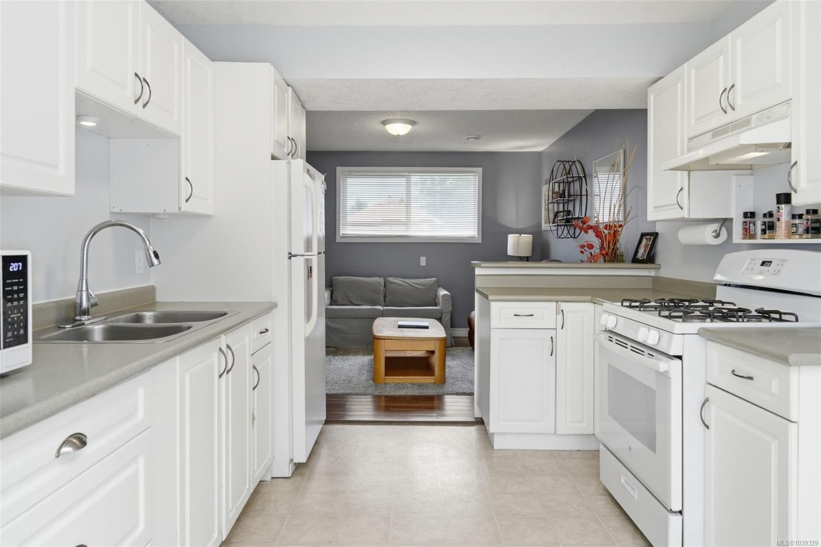 2844 Rita Rd, Langford, BC