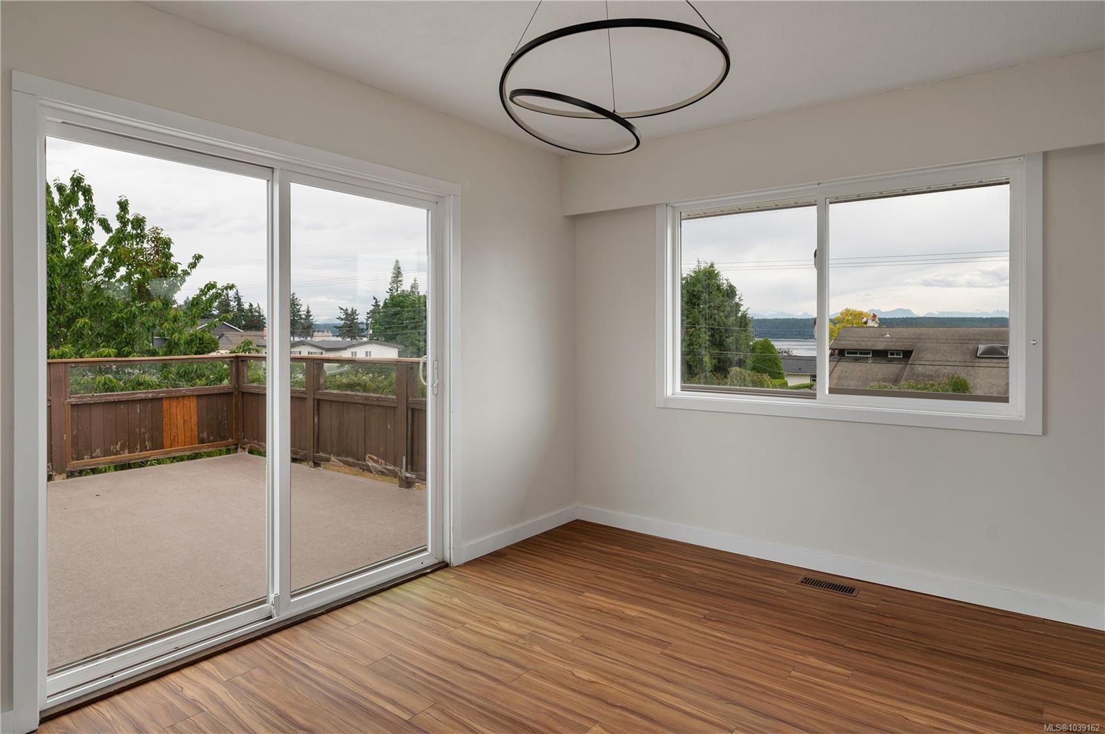 1048 Galerno Rd, Campbell River, BC