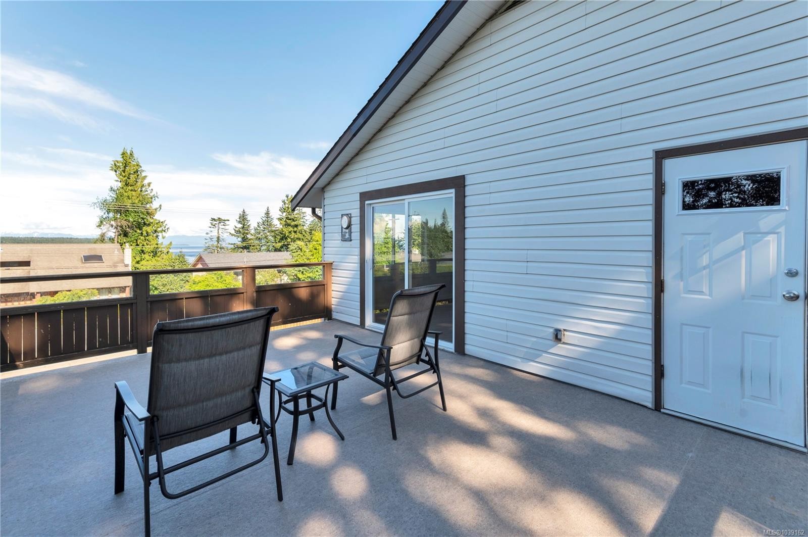 1048 Galerno Rd, Campbell River, BC