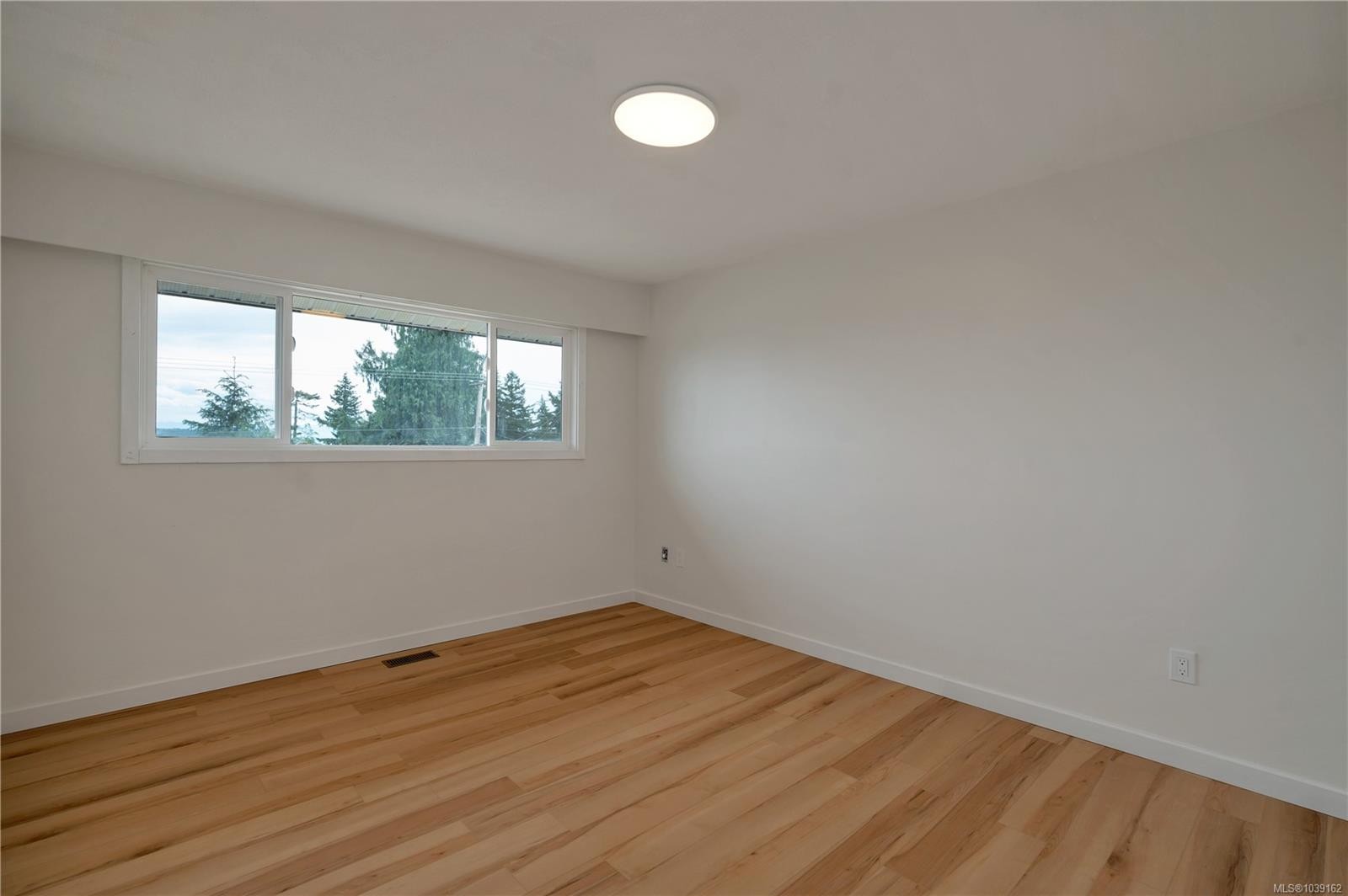 1048 Galerno Rd, Campbell River, BC