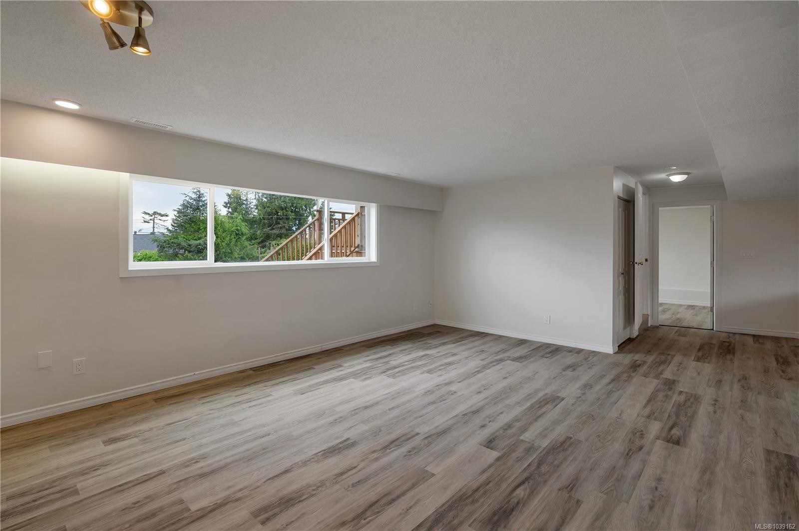 1048 Galerno Rd, Campbell River, BC