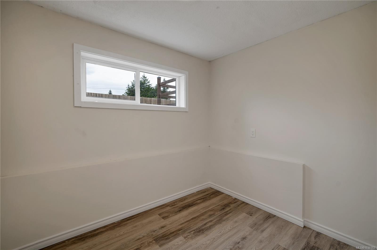 1048 Galerno Rd, Campbell River, BC
