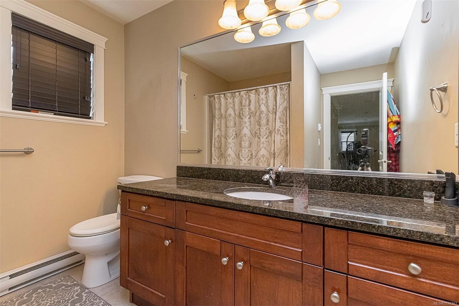 971 Gade Rd, Langford, BC
