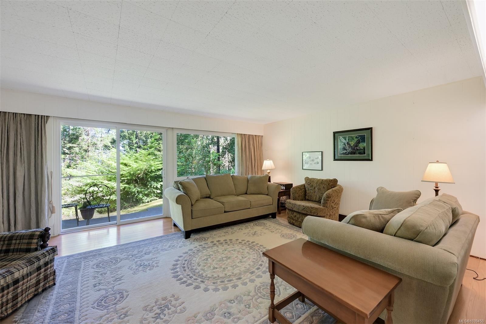 1495 Lands End Rd, North Saanich, BC