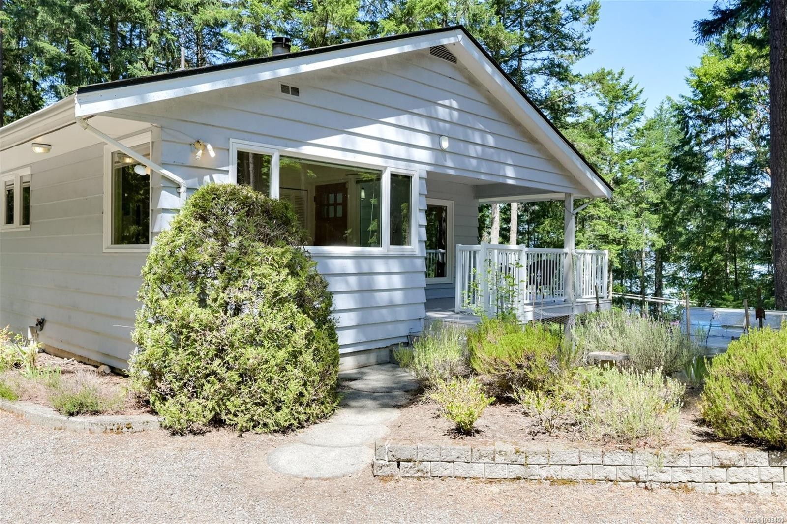 1495 Lands End Rd, North Saanich, BC