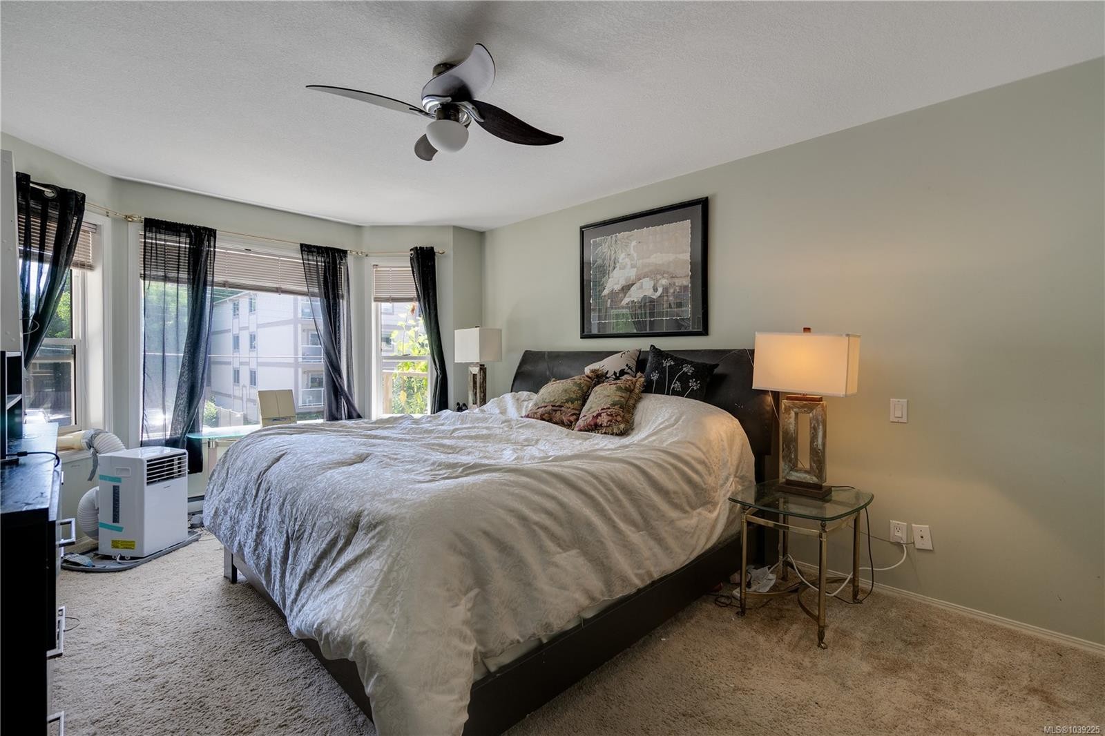 #207-245 First St, Duncan, BC - Indoor Photo Showing Bedroom