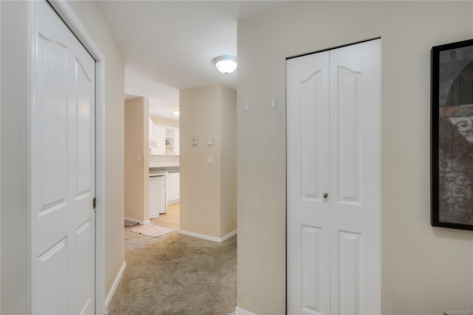 #207-245 First St, Duncan, BC - Indoor Photo Showing Other Room