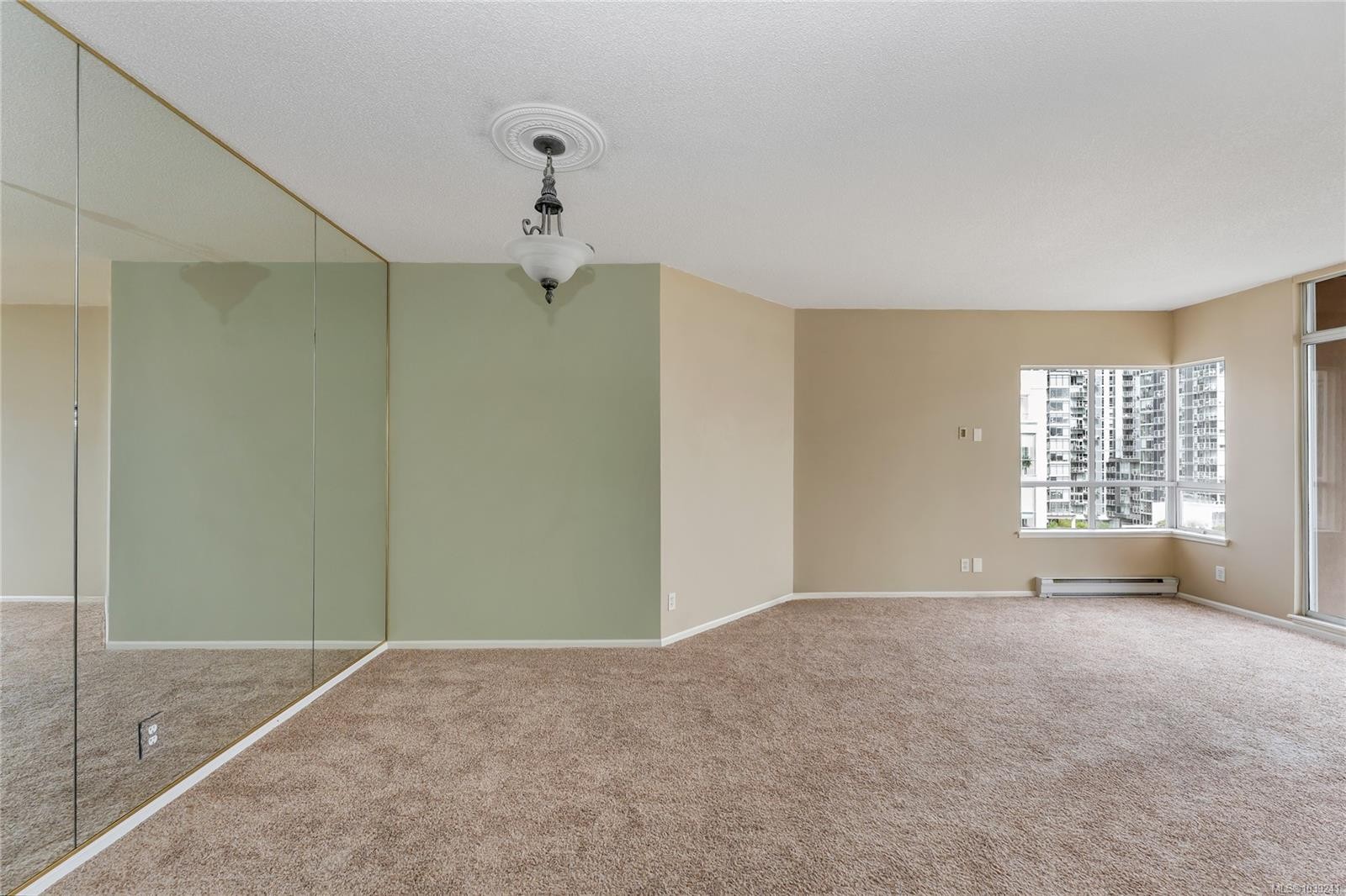#1004-1020 View St, Victoria, BC - Indoor Photo Showing Other Room
