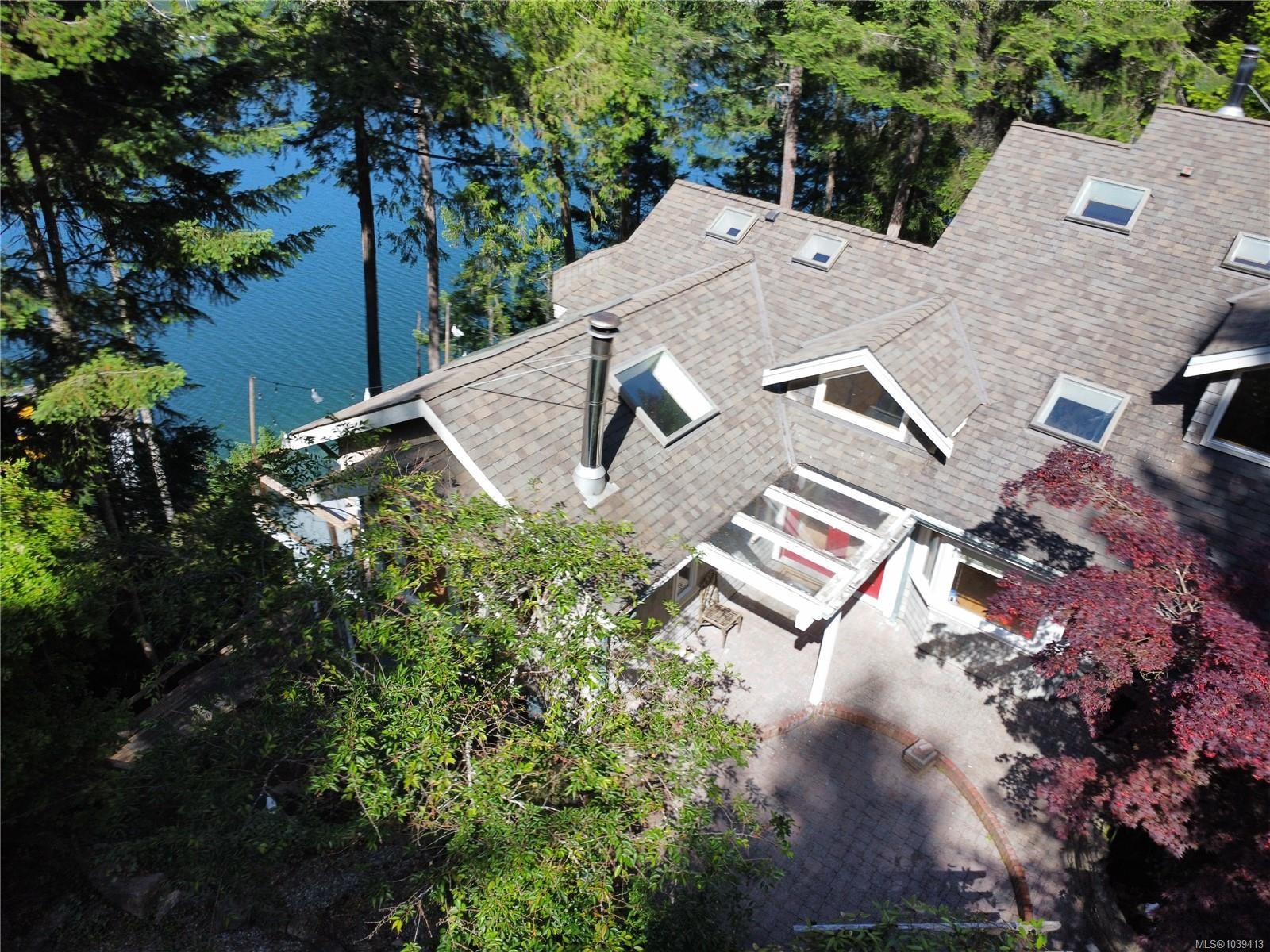 165 Ontario Pl, Salt Spring, BC