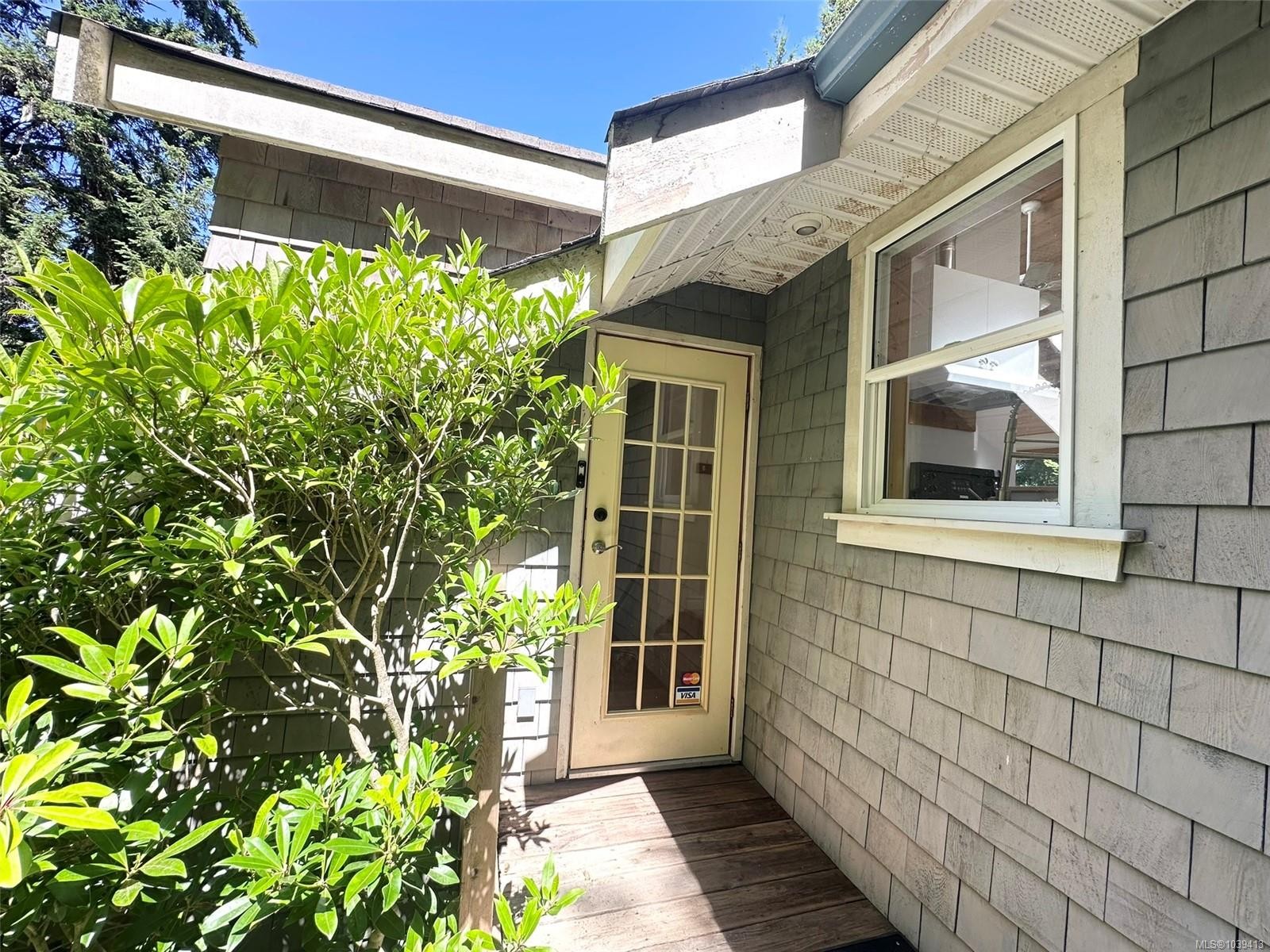 165 Ontario Pl, Salt Spring, BC